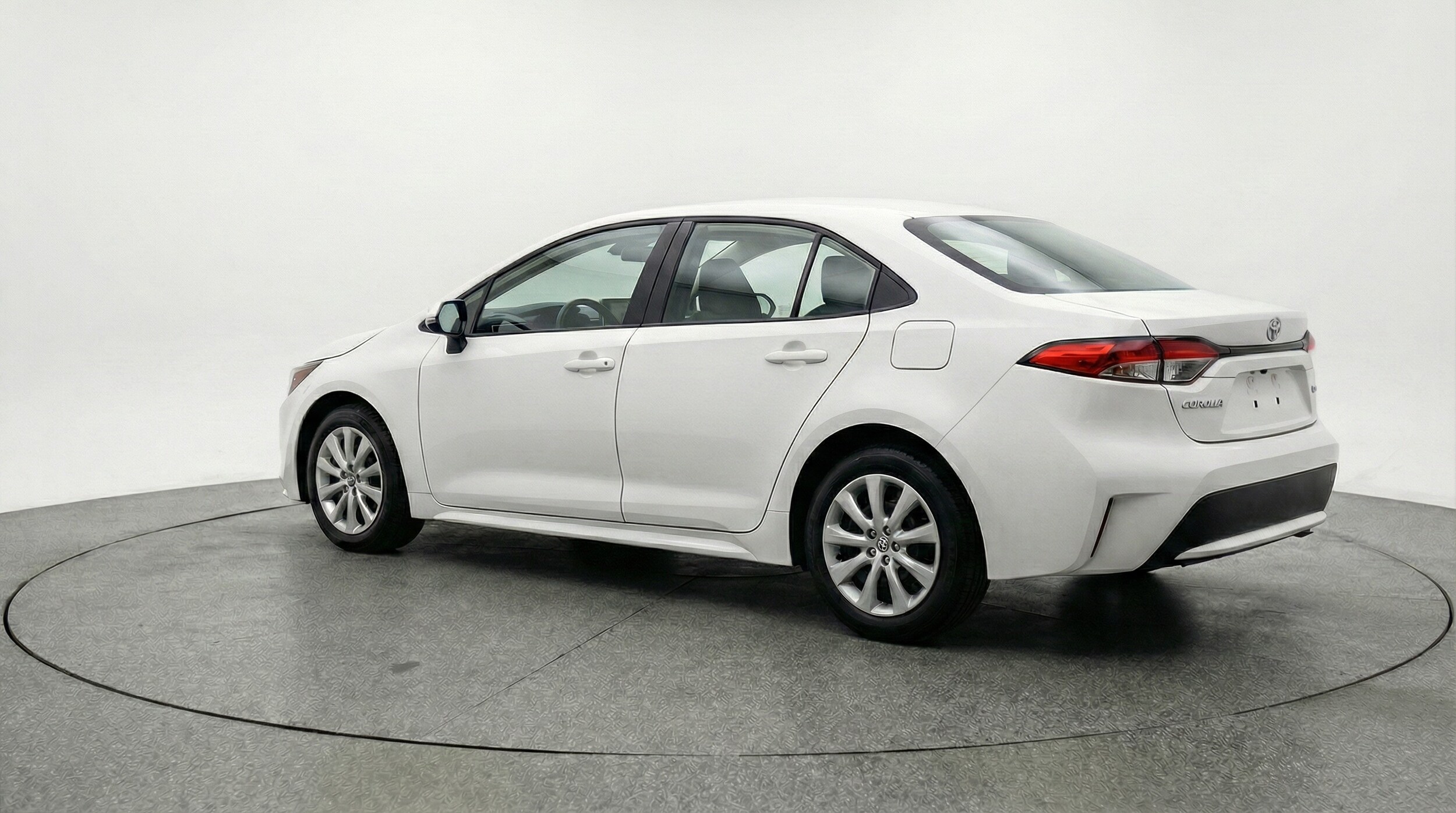 Thumbnail: 2025 Toyota Corolla - 5