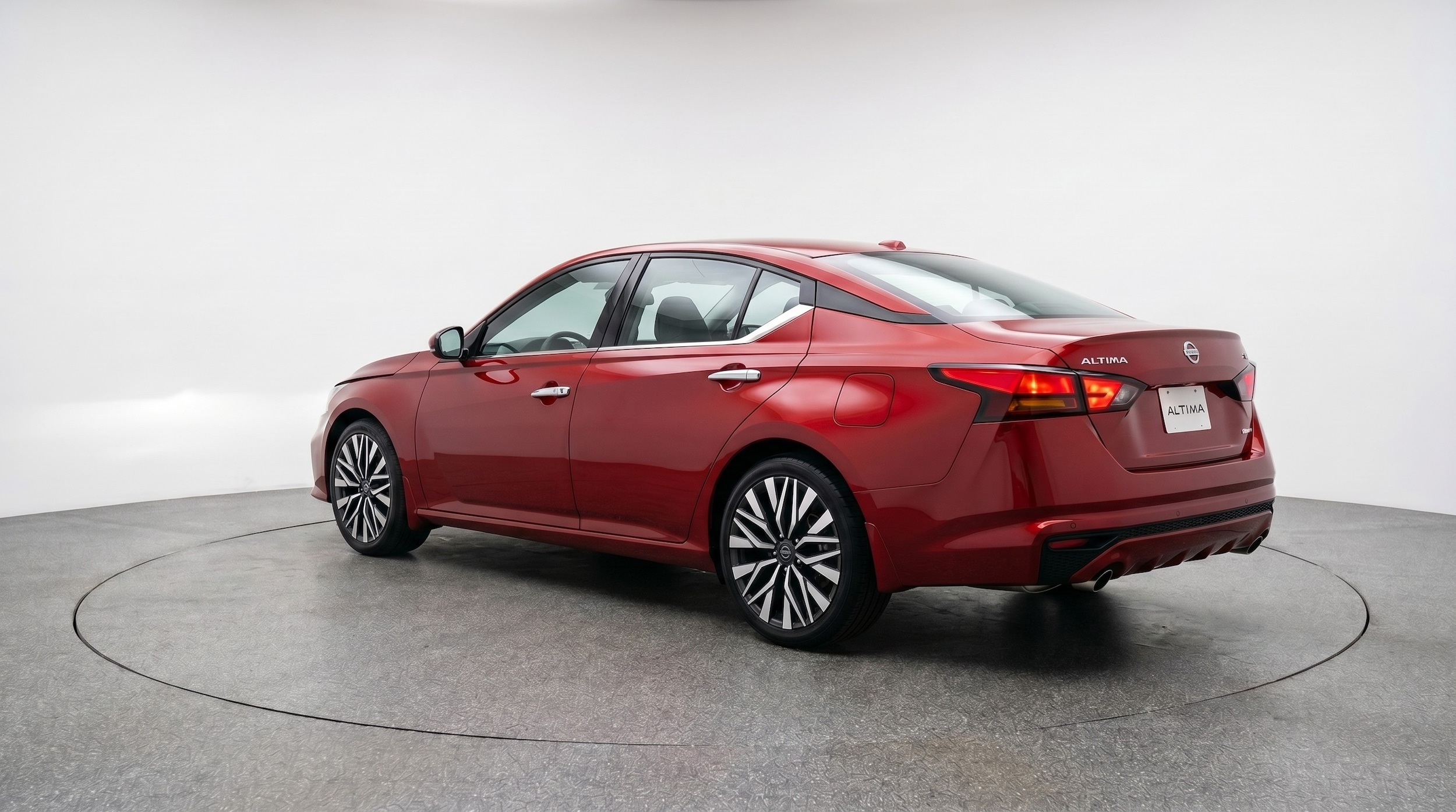 Thumbnail: 2025 Nissan Altima - 5