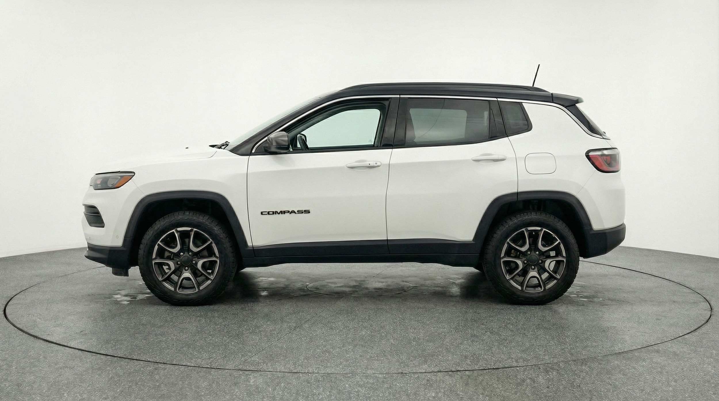 Thumbnail: 2025 Jeep Compass - 4