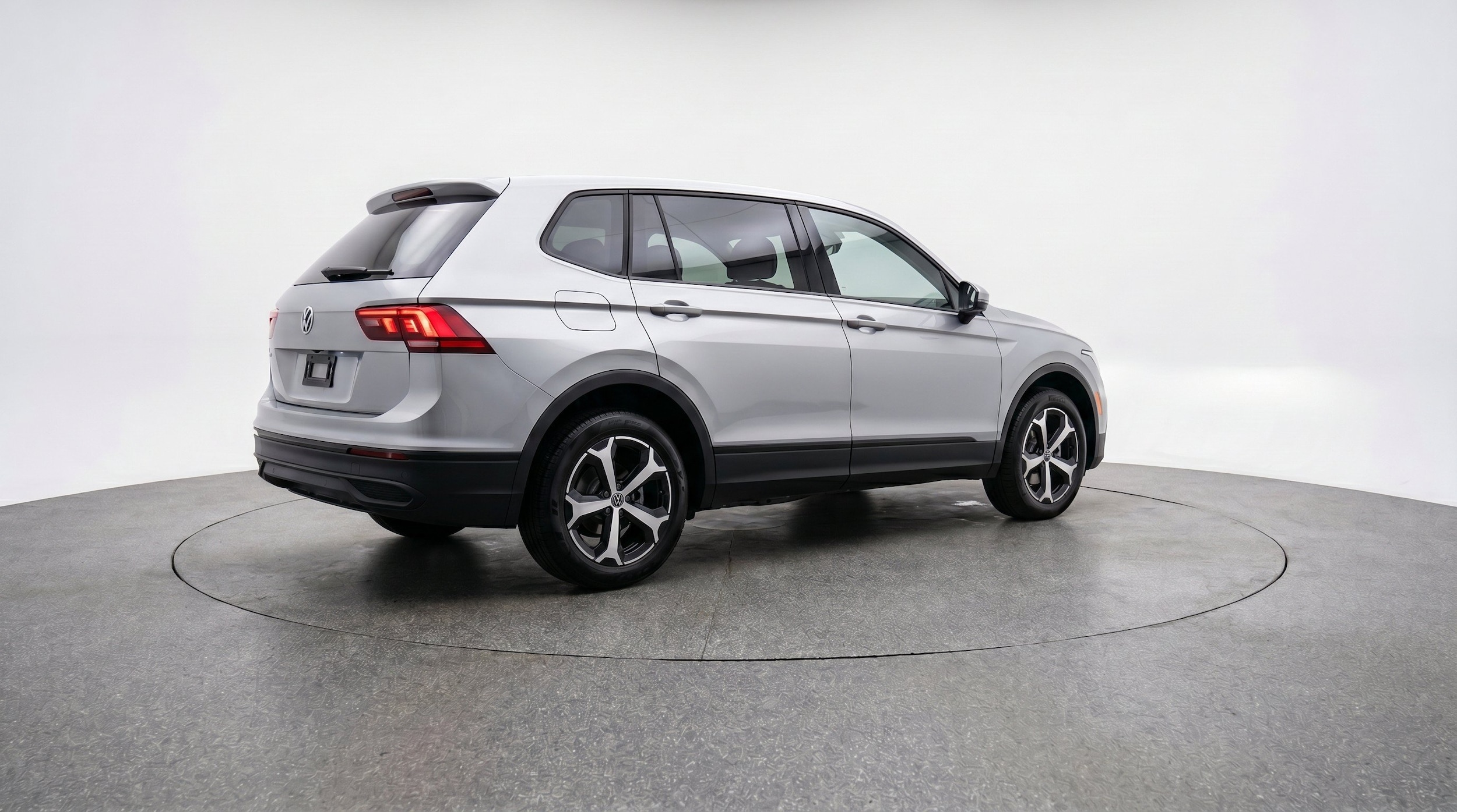 Thumbnail: 2026 Volkswagen Tiguan - 9