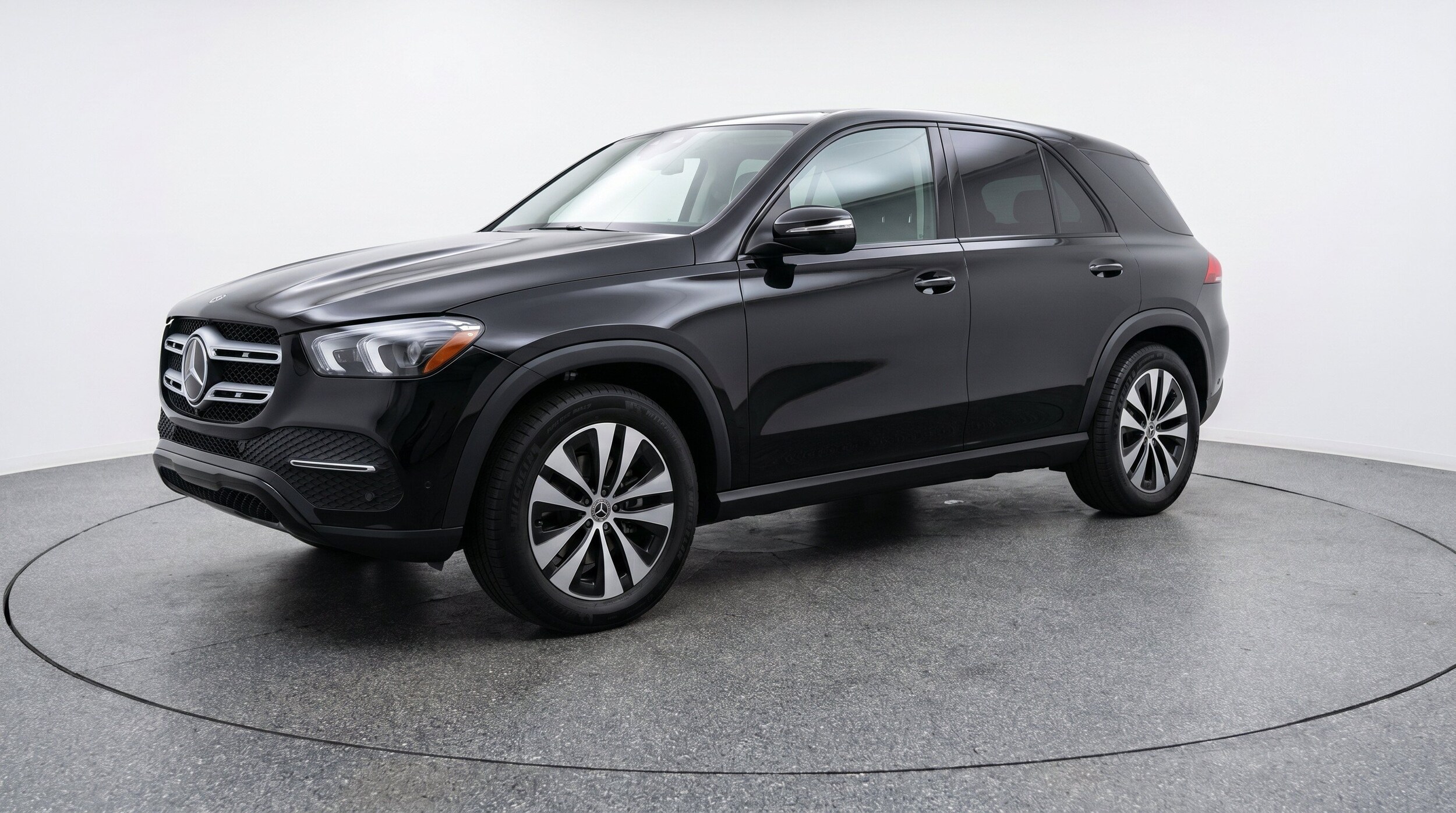 Thumbnail: 2026 Mercedes-Benz GLE - 3