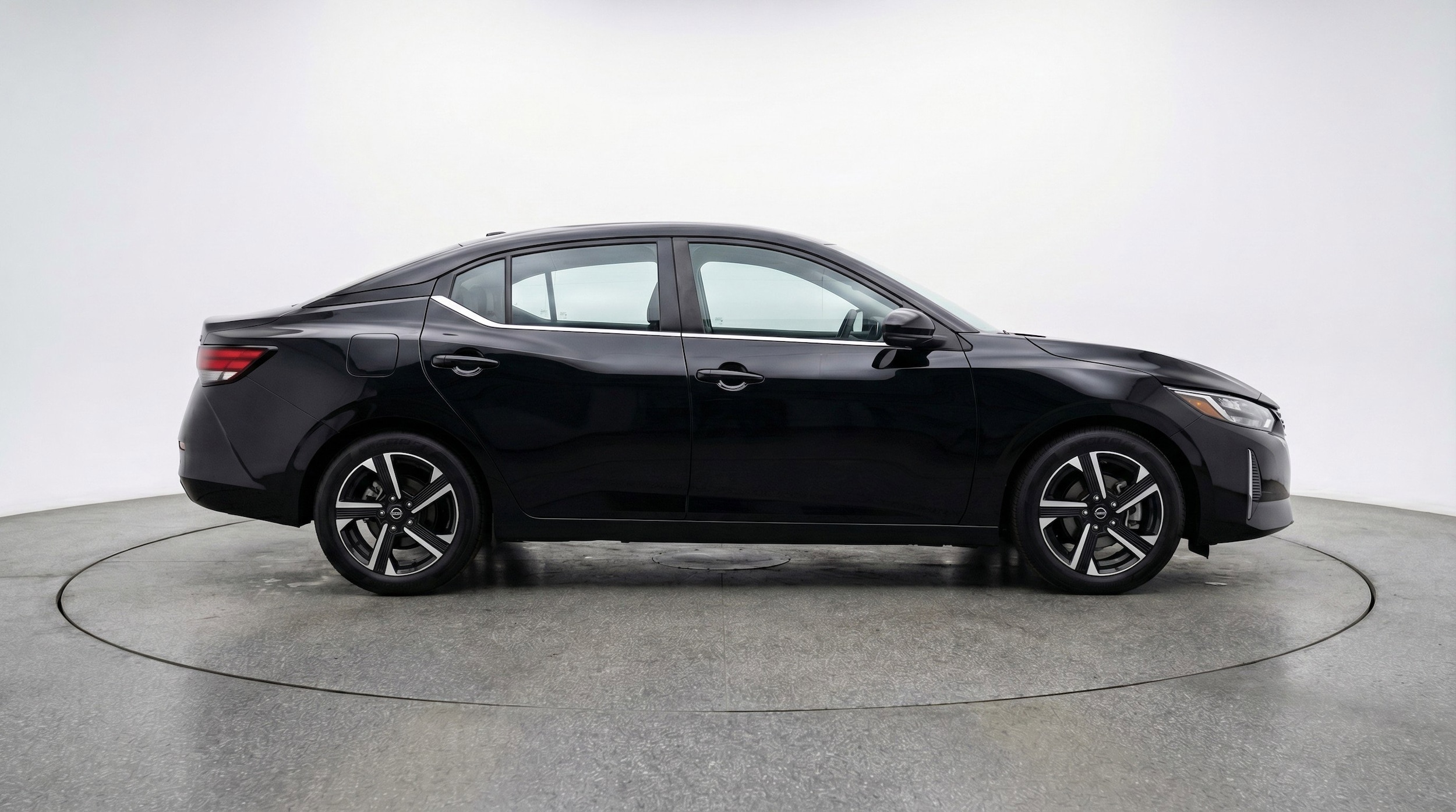 Thumbnail: 2025 Nissan Sentra - 11