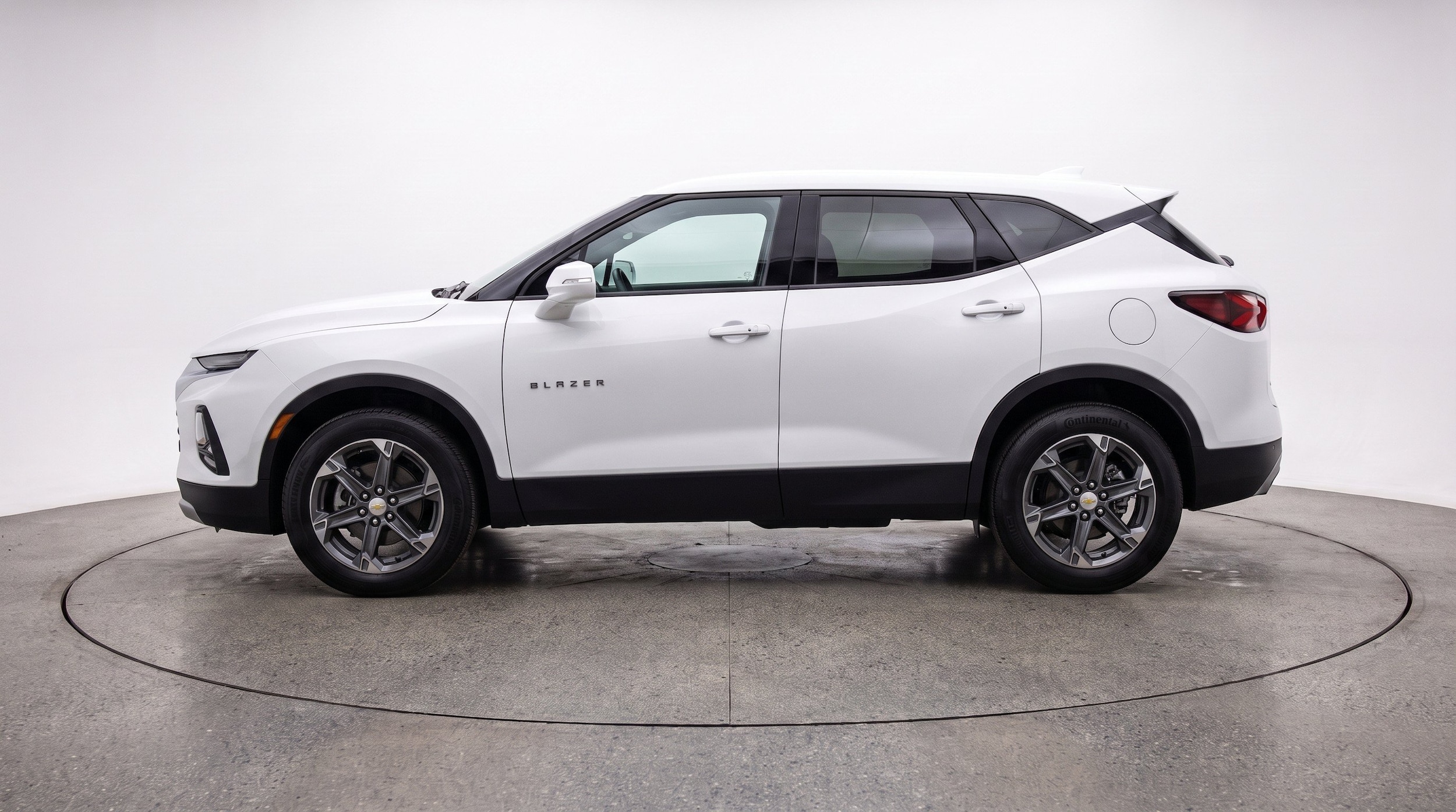 Thumbnail: 2025 Chevrolet Blazer - 5
