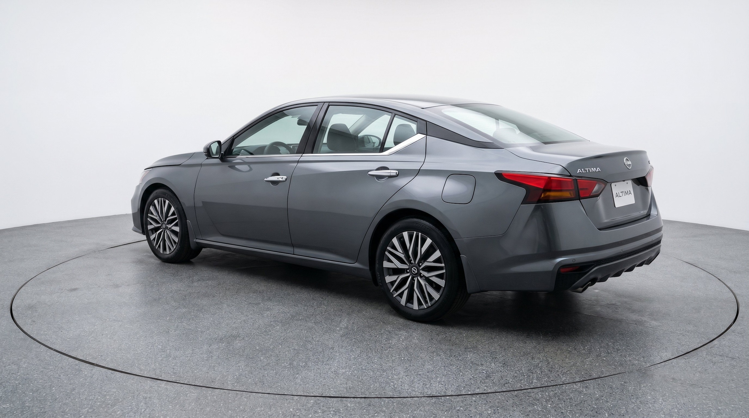 Thumbnail: 2025 Nissan Altima - 6