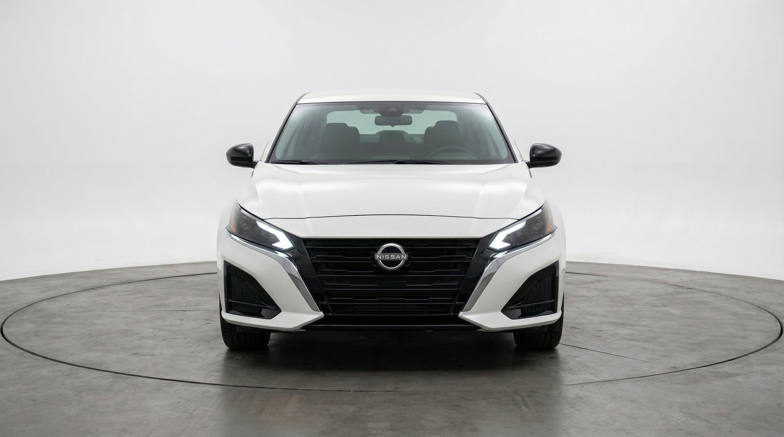 Thumbnail: 2025 Nissan Altima - 2