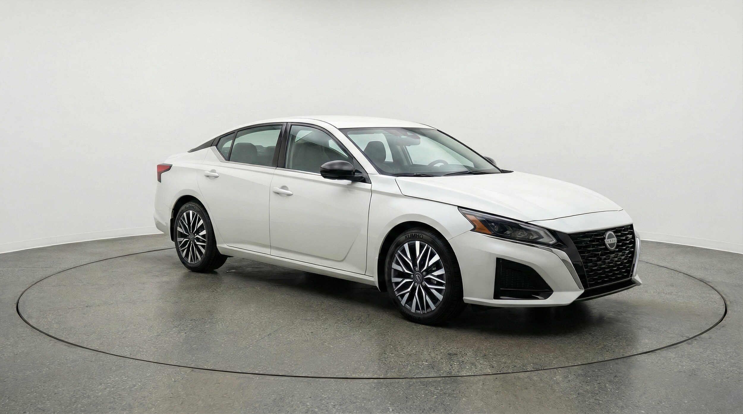 Thumbnail: 2025 Nissan Altima - 1