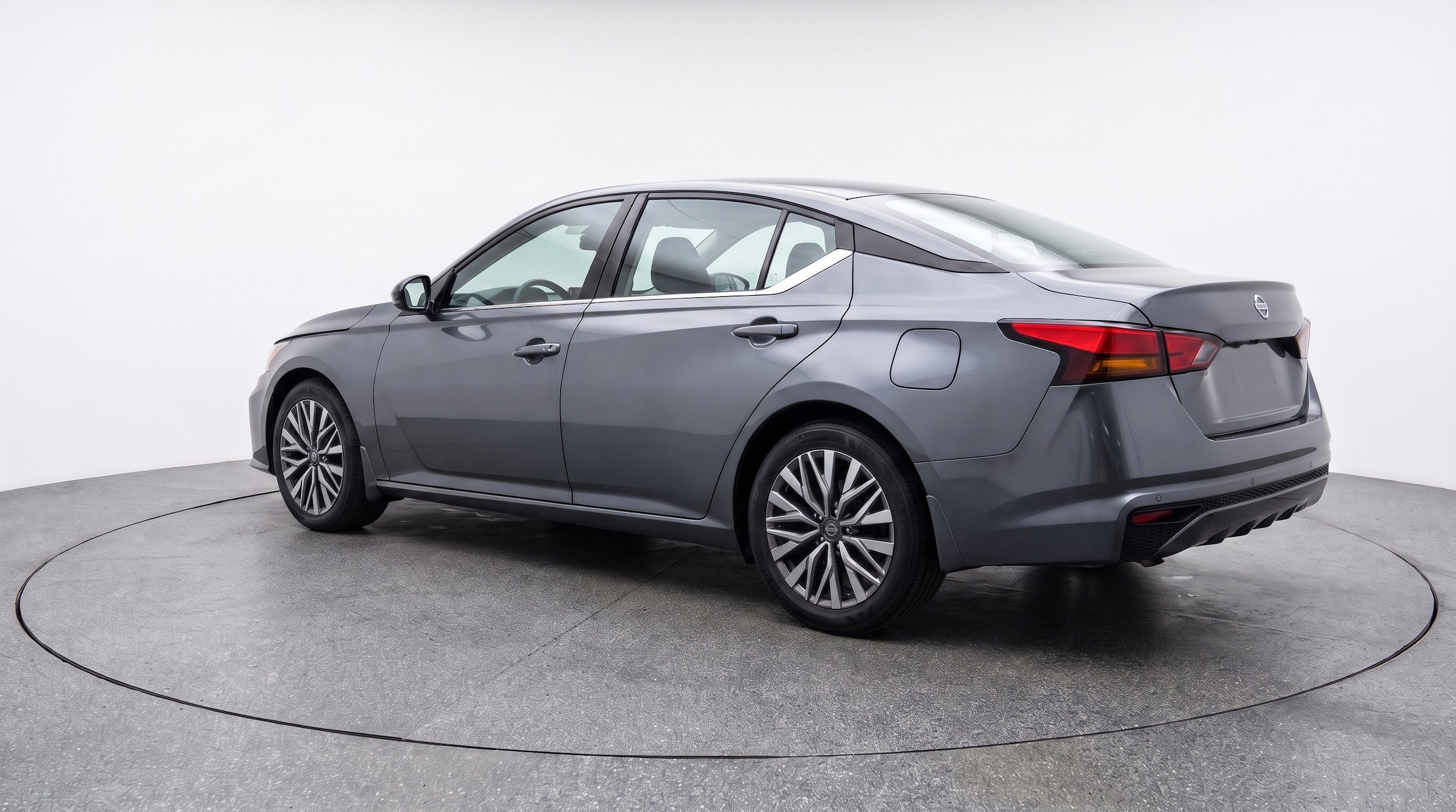 Thumbnail: 2025 Nissan Altima - 6