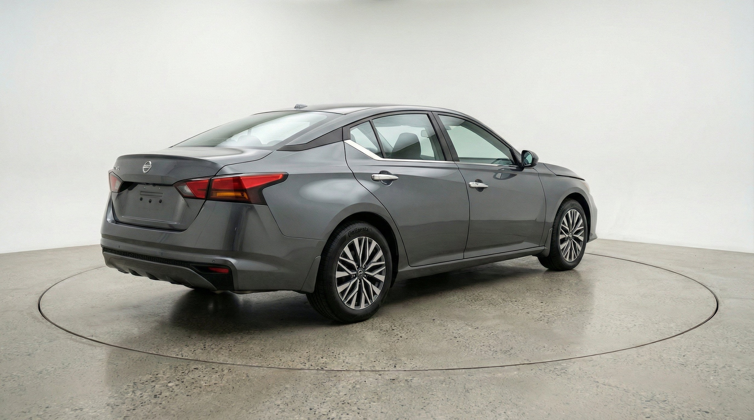 Thumbnail: 2025 Nissan Altima - 9