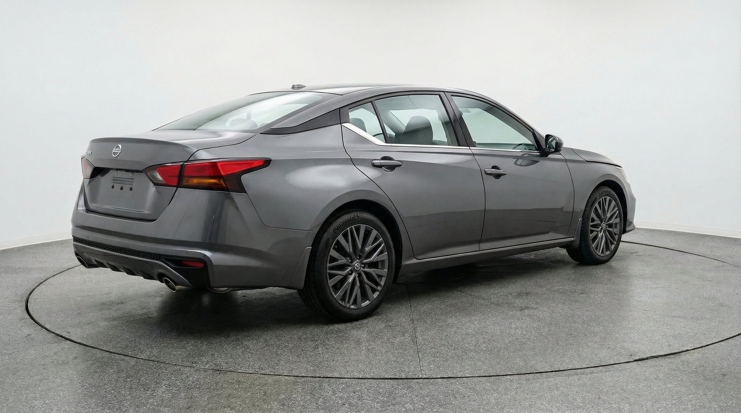 Thumbnail: 2025 Nissan Altima - 9