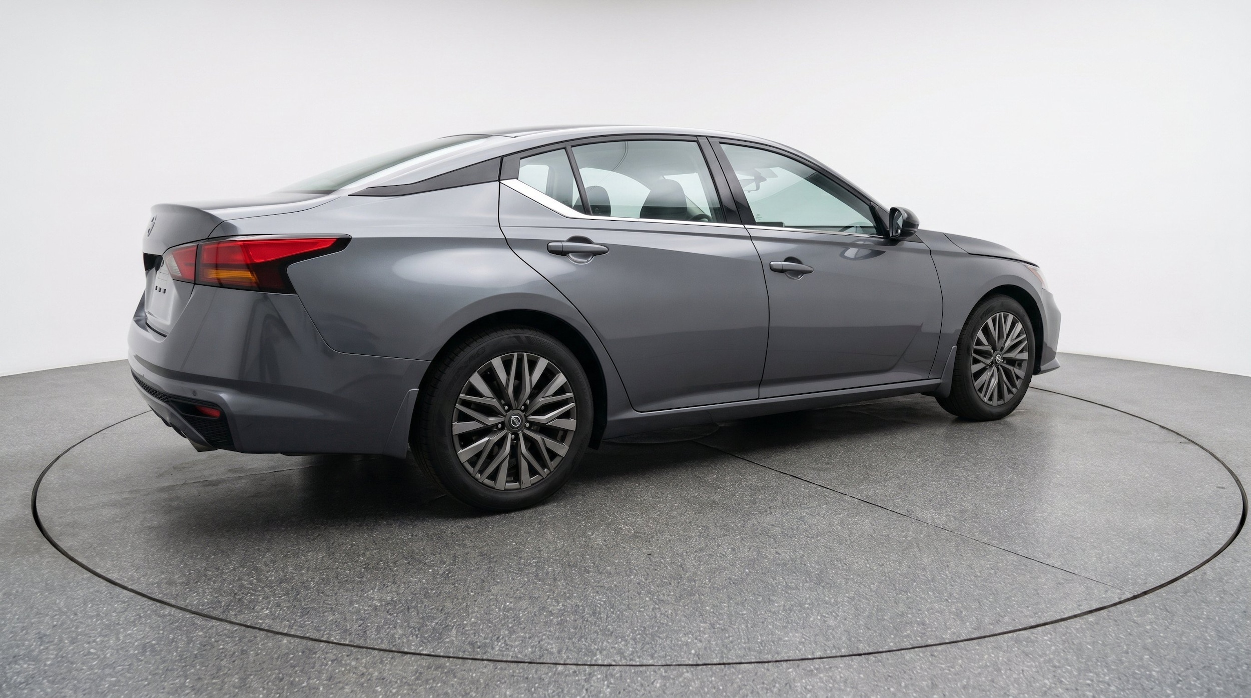 Thumbnail: 2025 Nissan Altima - 9