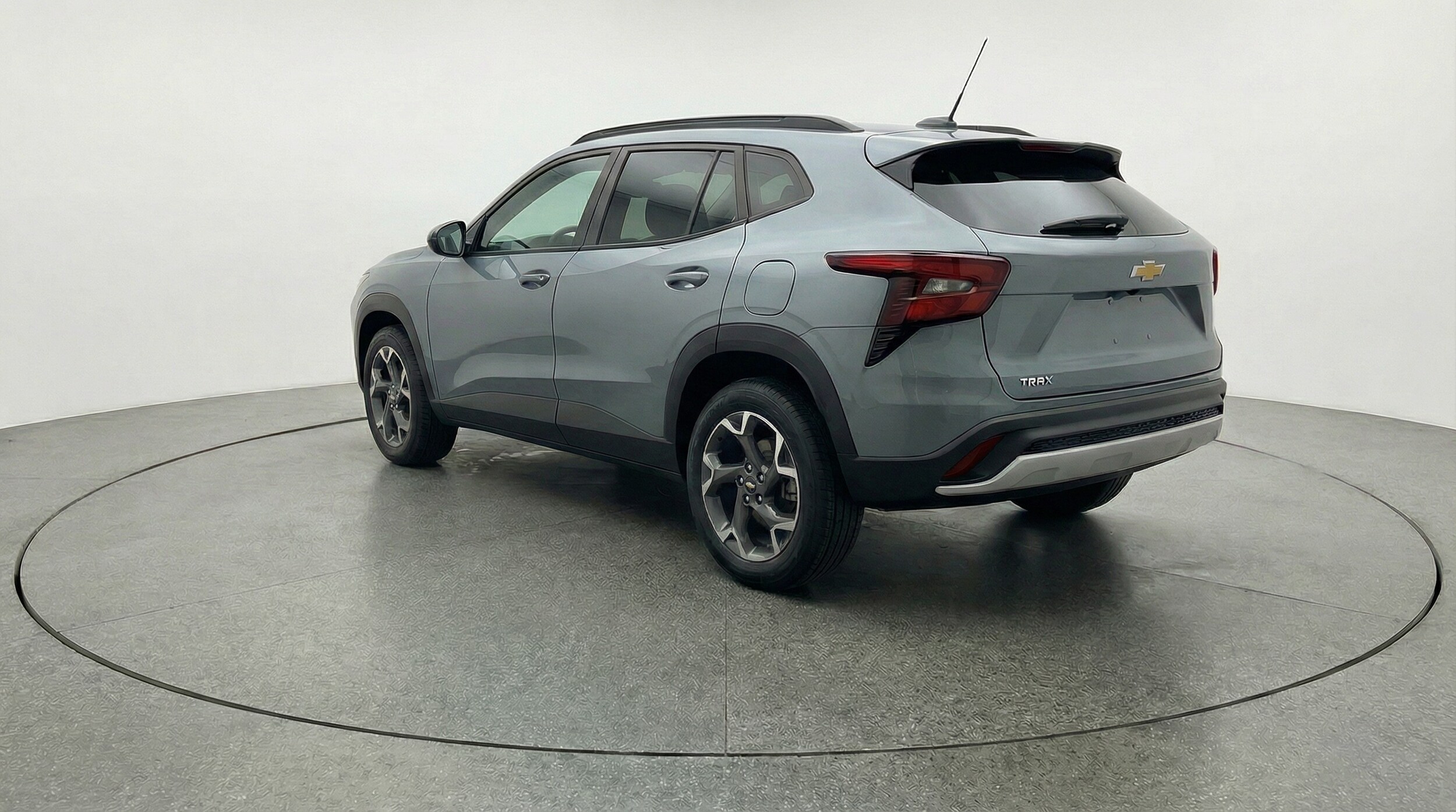 Thumbnail: 2025 Chevrolet Trax - 5