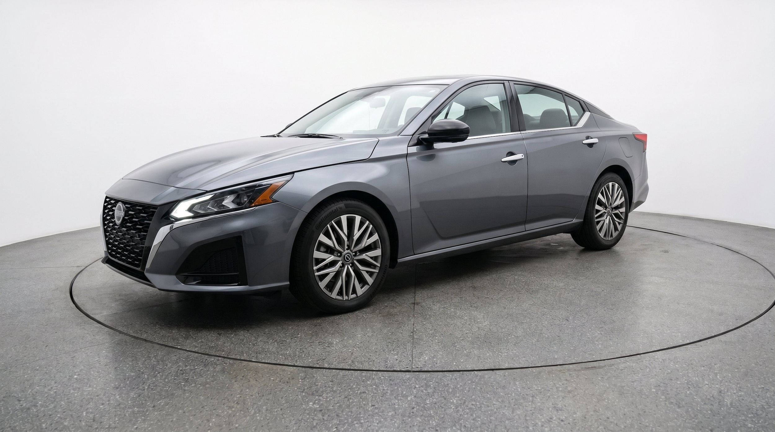 Thumbnail: 2025 Nissan Altima - 3