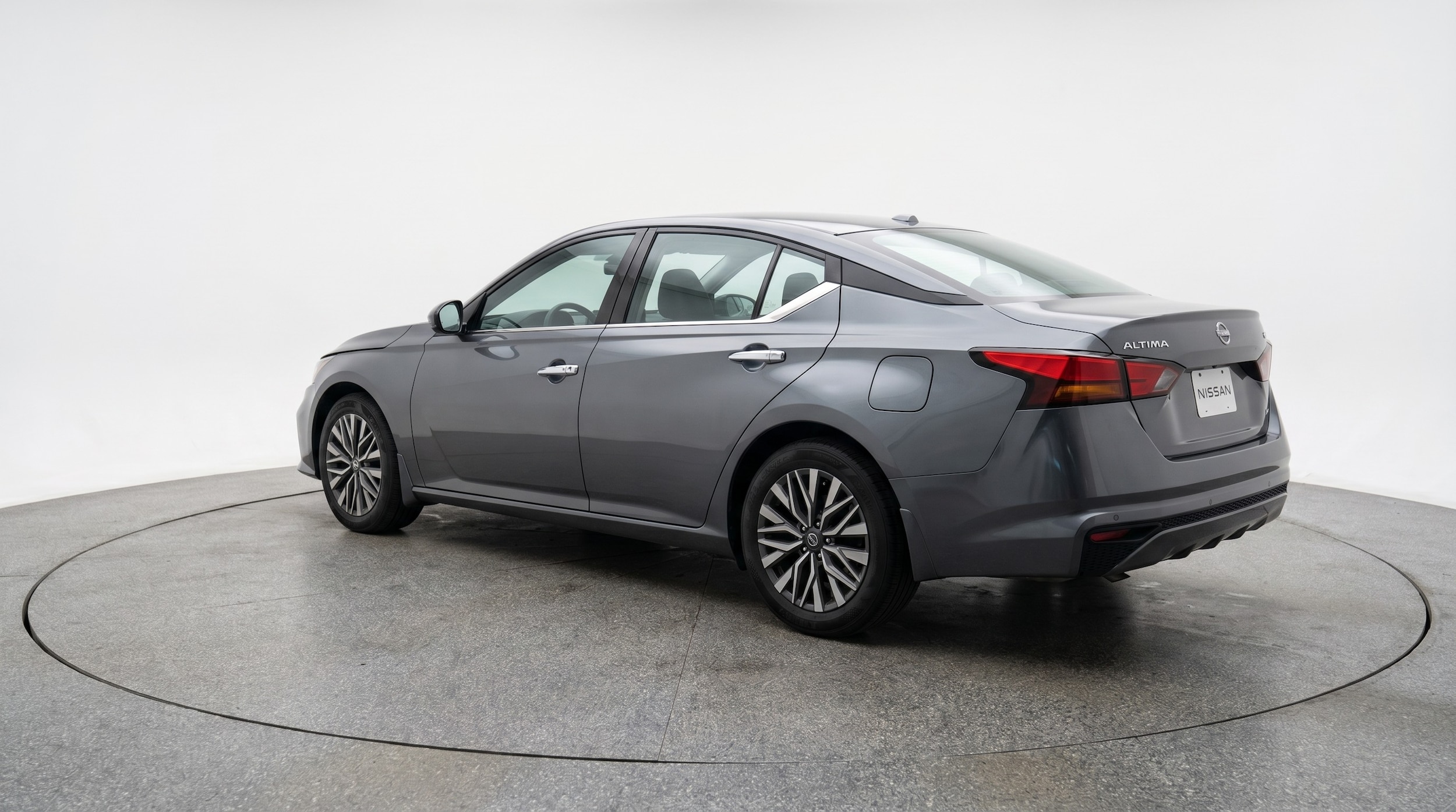 Thumbnail: 2025 Nissan Altima - 5