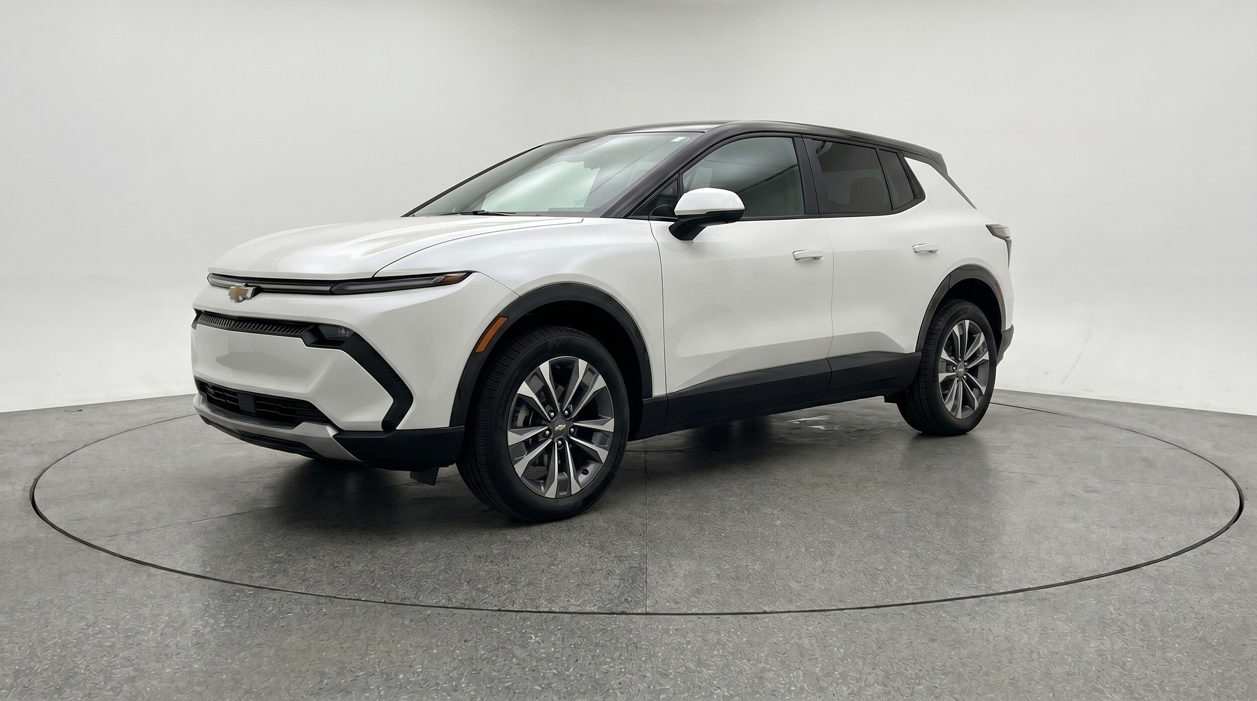 Thumbnail: 2025 Chevrolet Equinox - 3