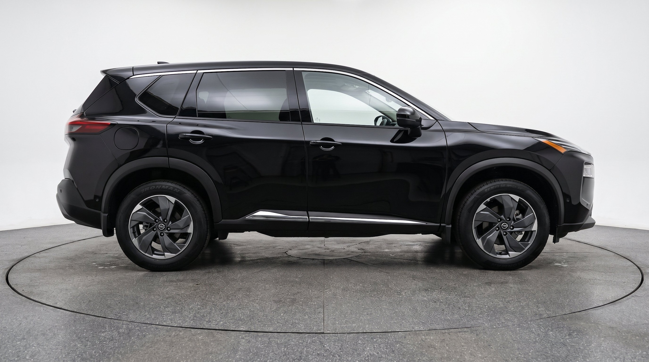 Thumbnail: 2025 Nissan Rogue - 11