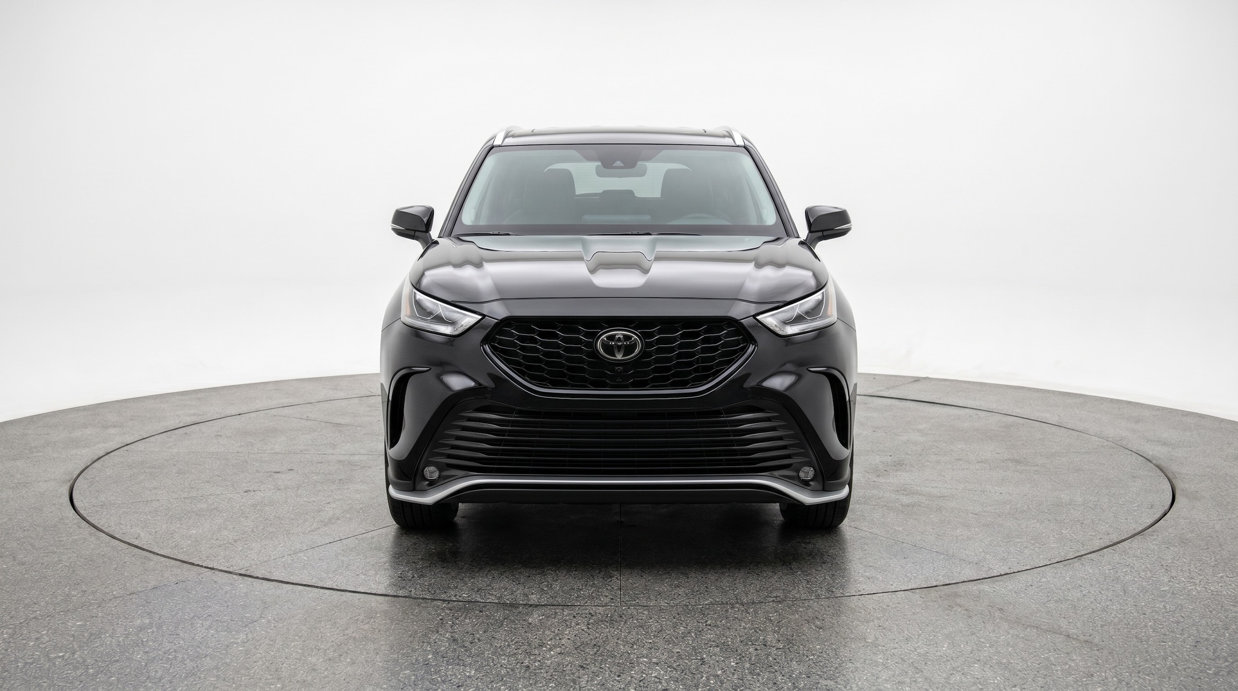 Thumbnail: 2025 Toyota Highlander - 2