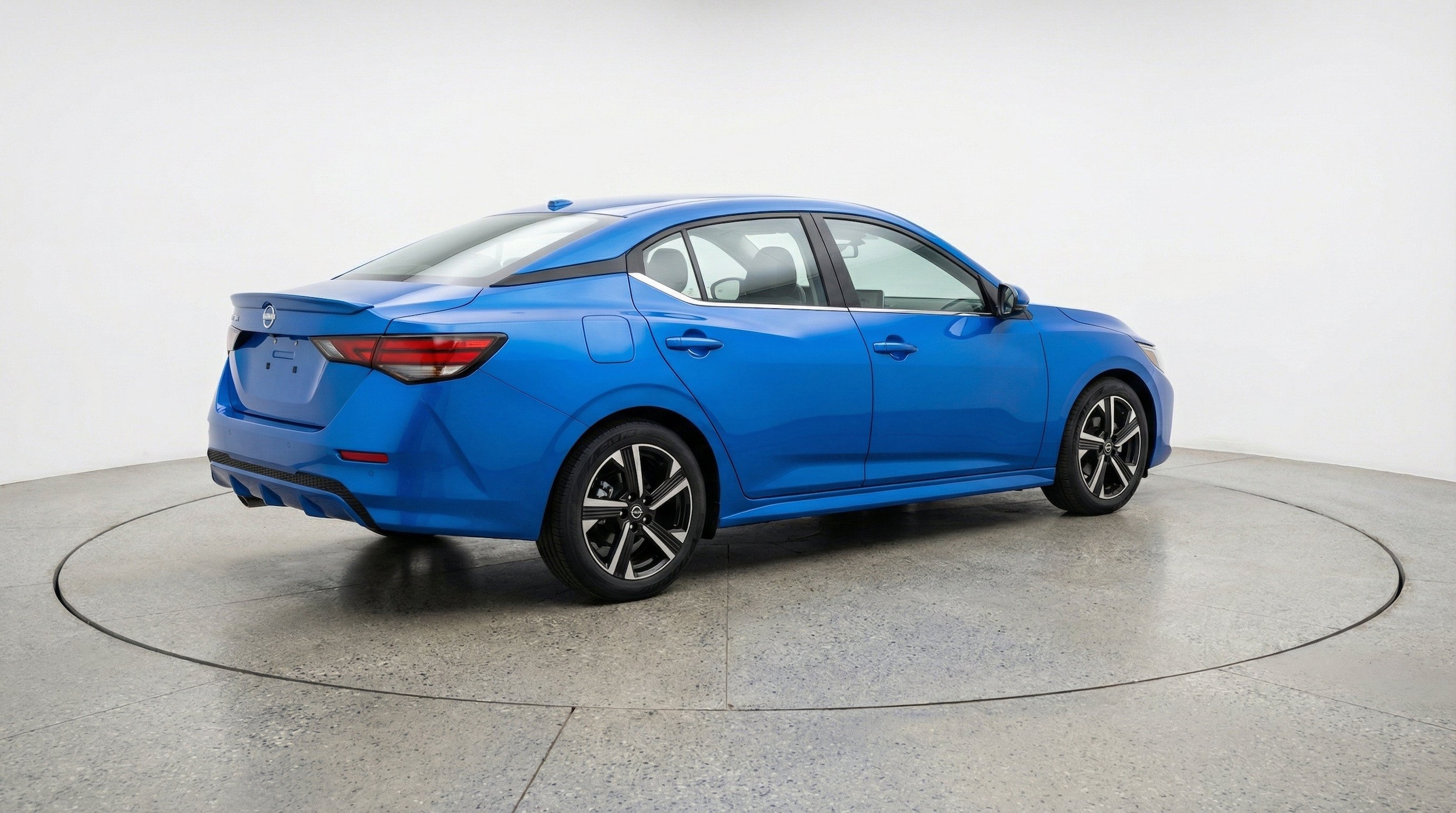 2025 Nissan Sentra SV - Photo 8