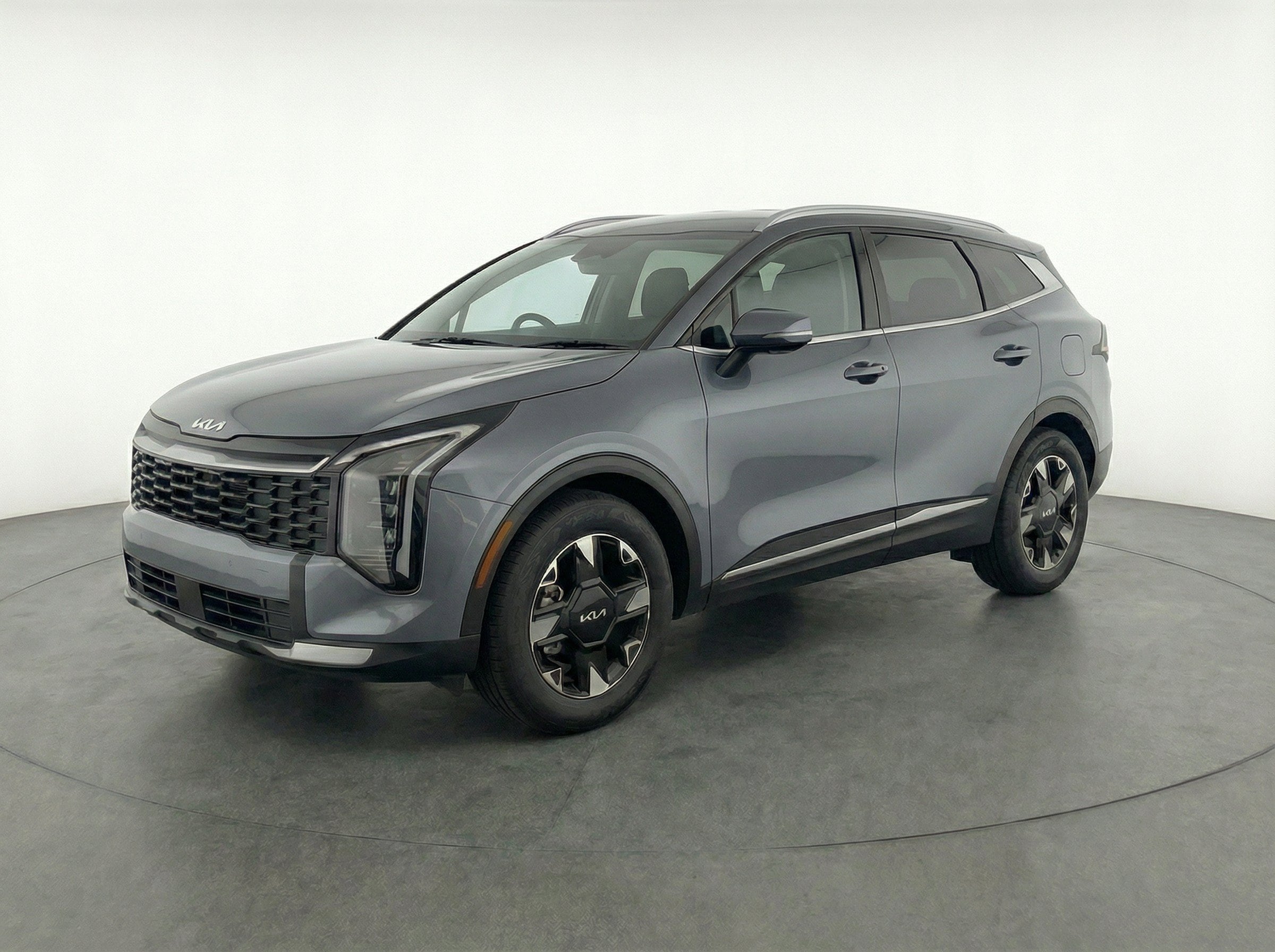 Thumbnail: 2026 Kia Sportage - 3