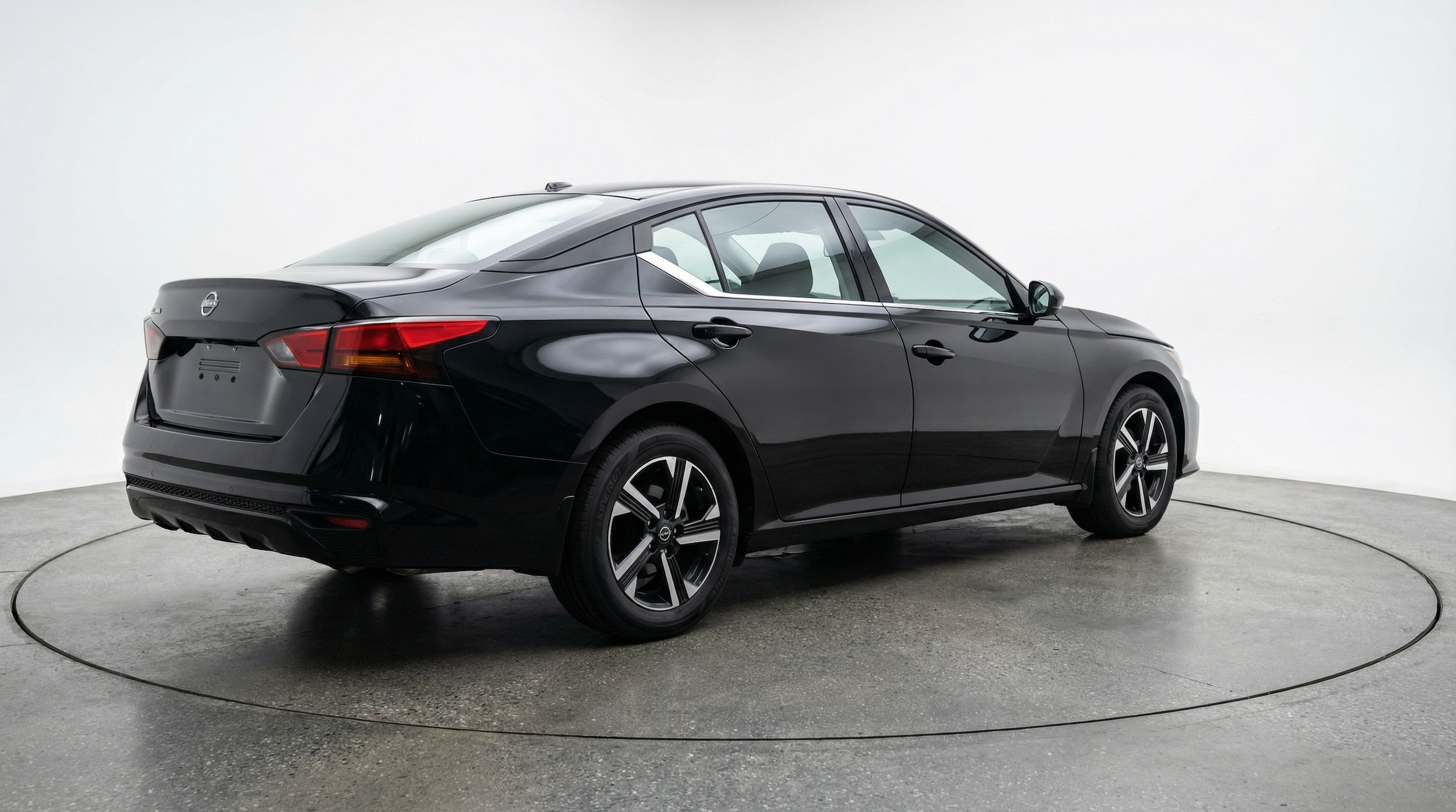 Thumbnail: 2025 Nissan Altima - 7