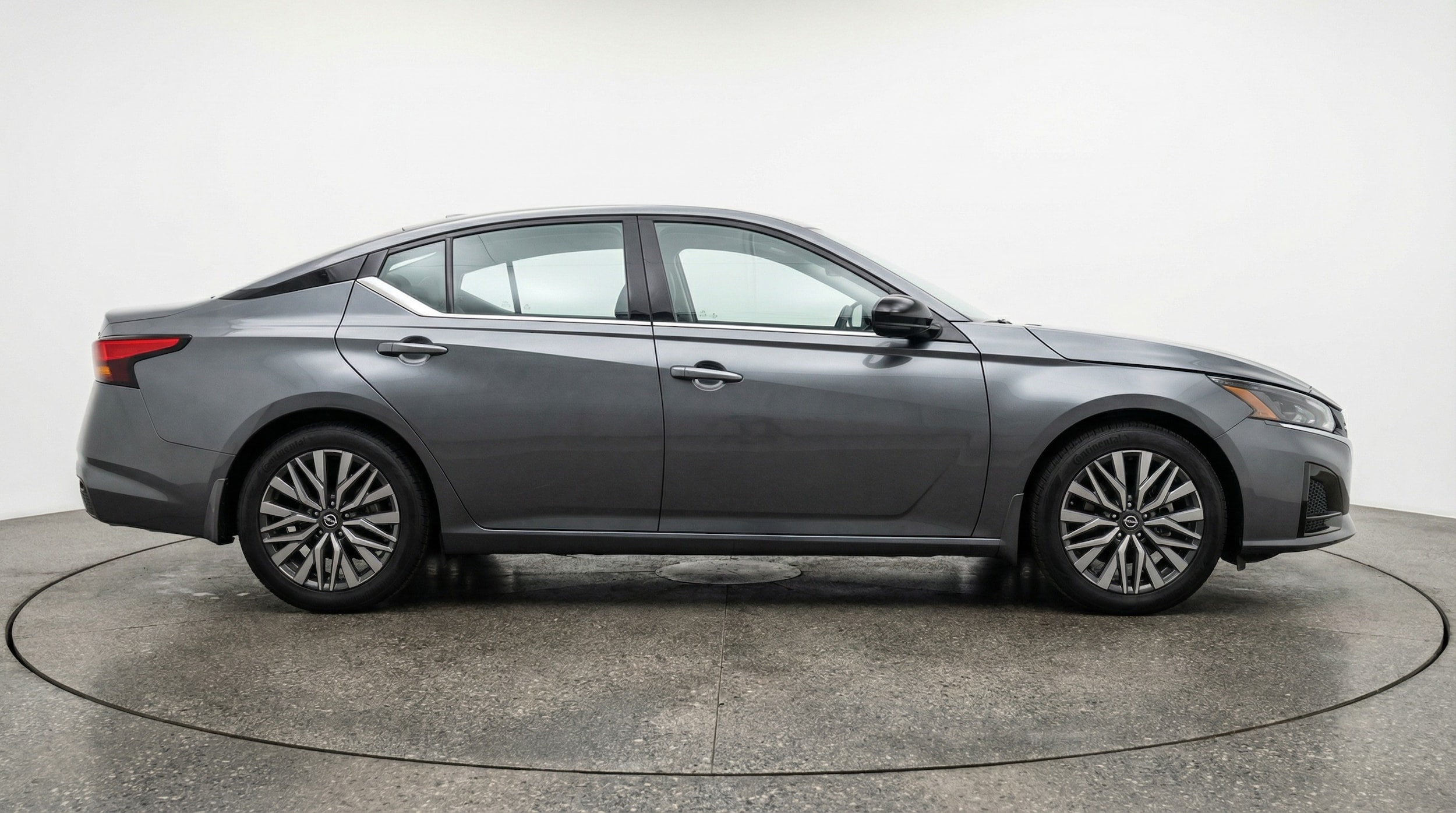 Thumbnail: 2025 Nissan Altima - 8