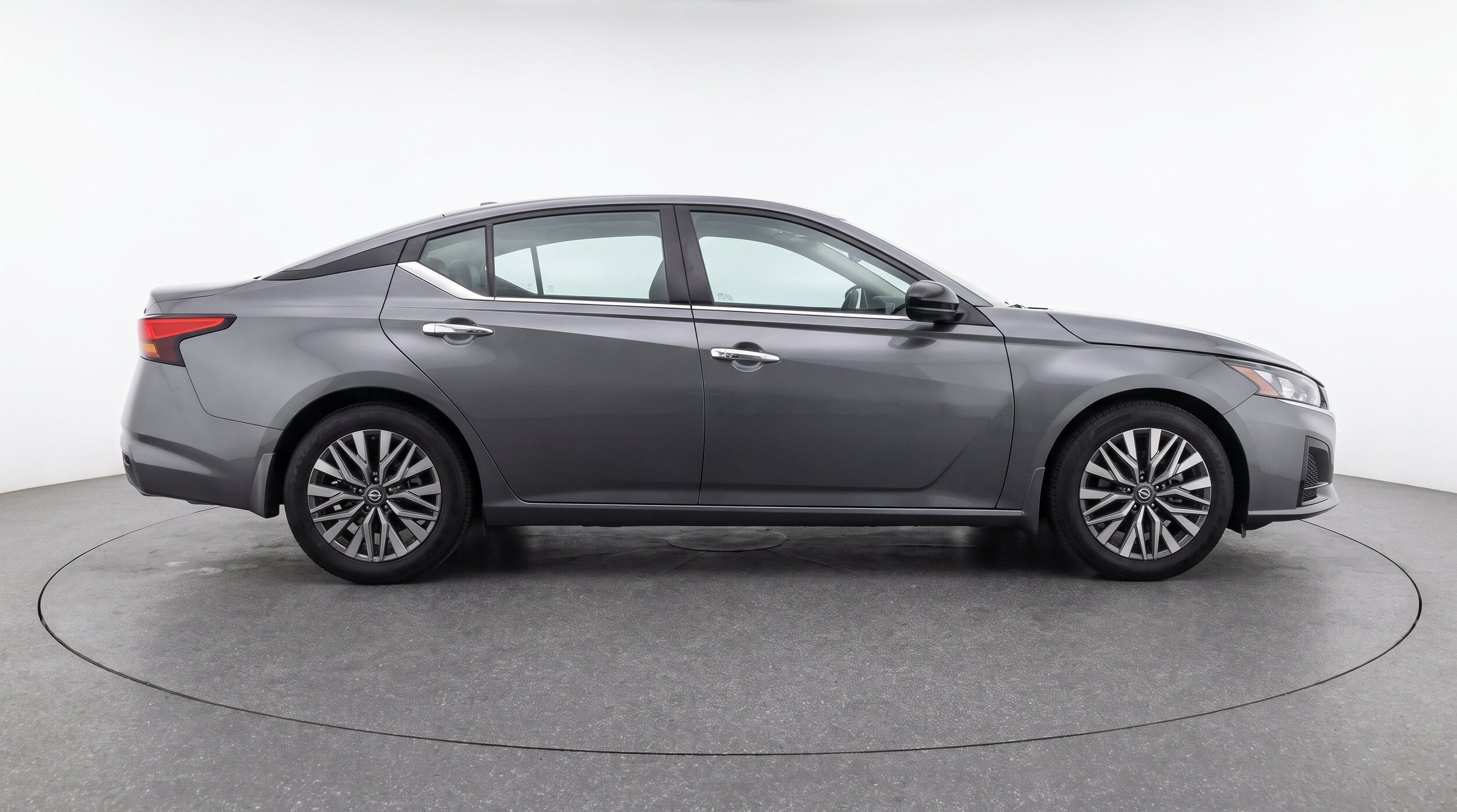 Thumbnail: 2025 Nissan Altima - 11
