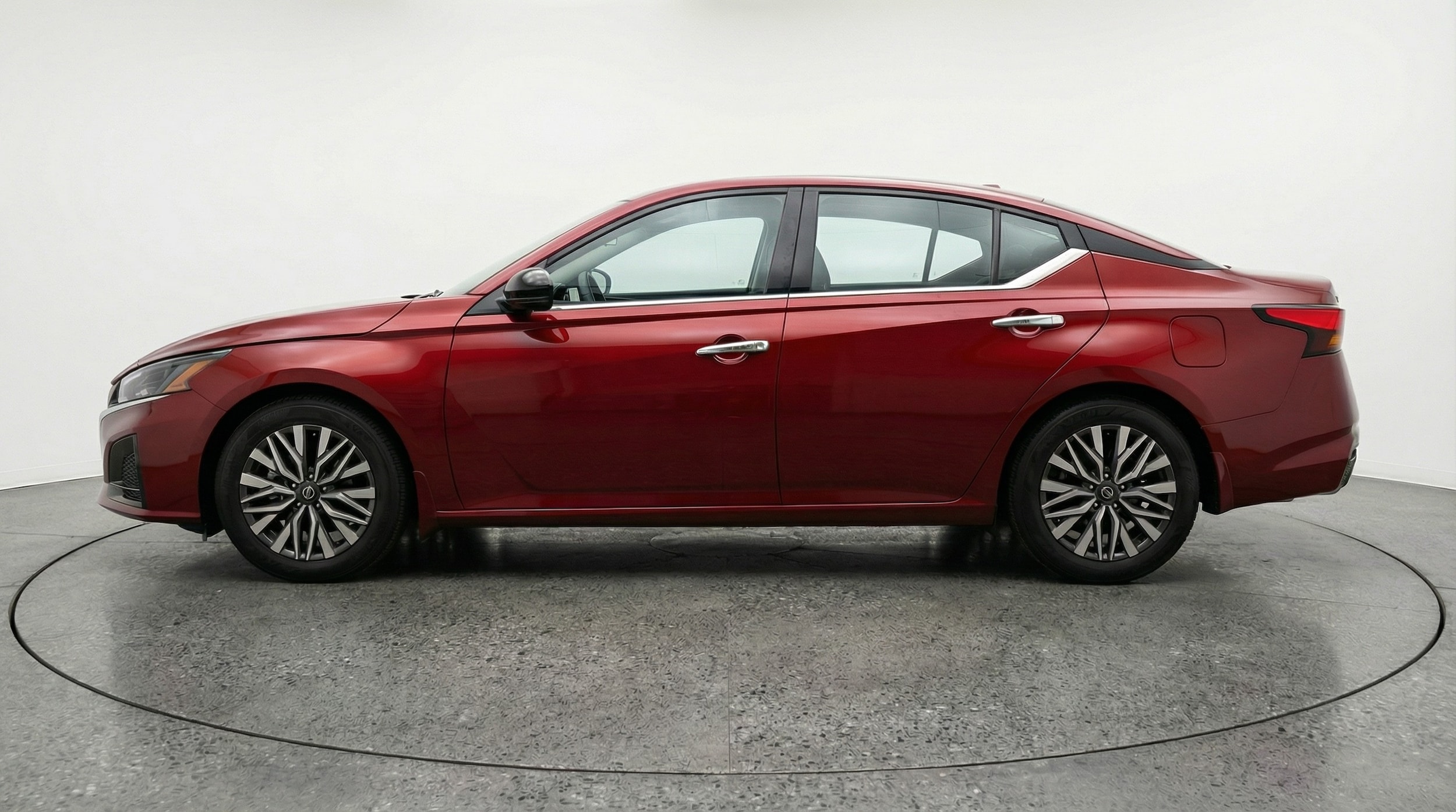 Thumbnail: 2025 Nissan Altima - 4