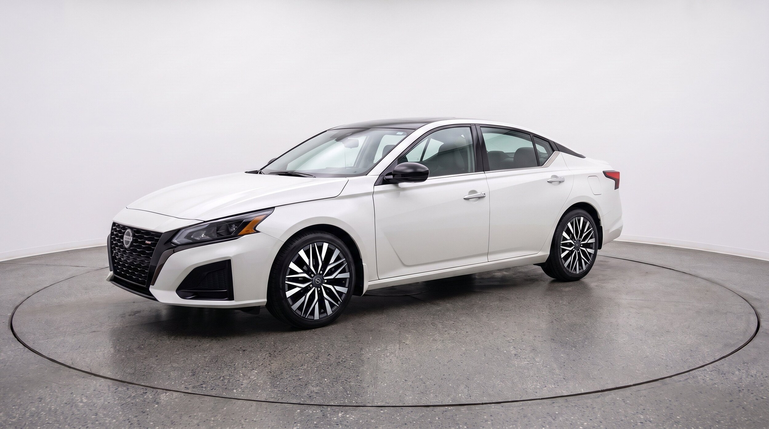 Thumbnail: 2025 Nissan Altima - 3