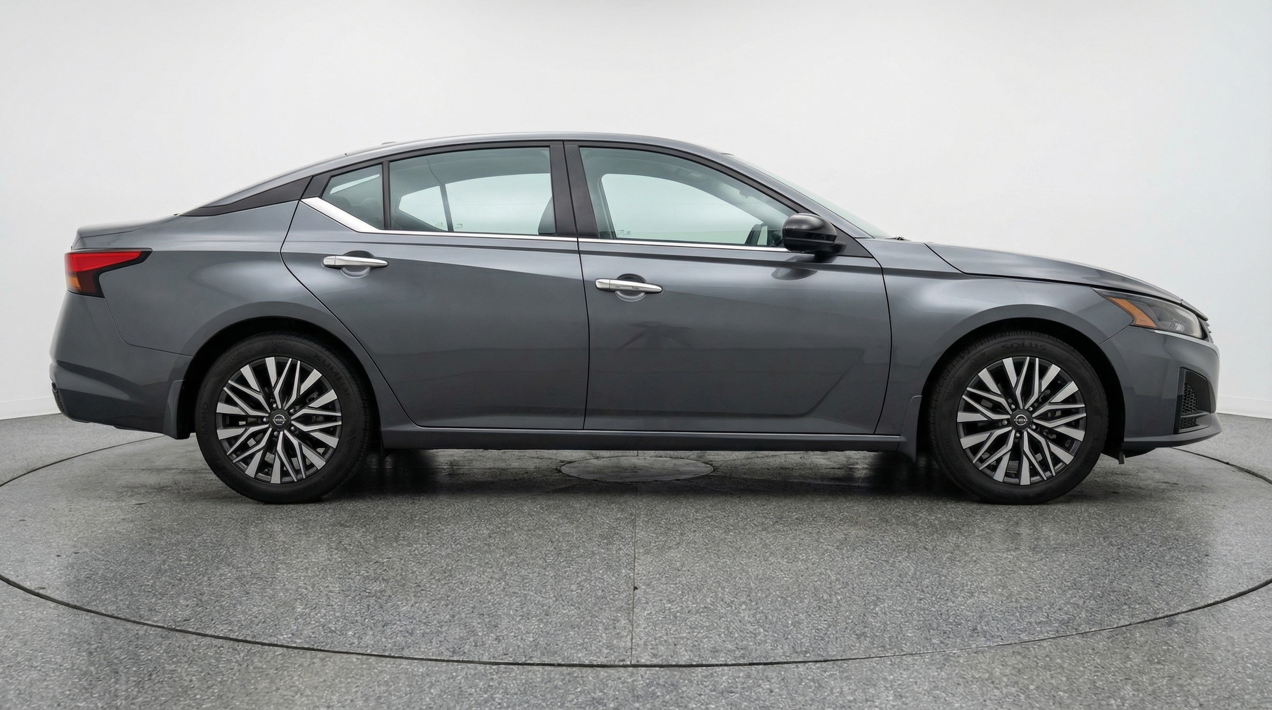 Thumbnail: 2025 Nissan Altima - 8