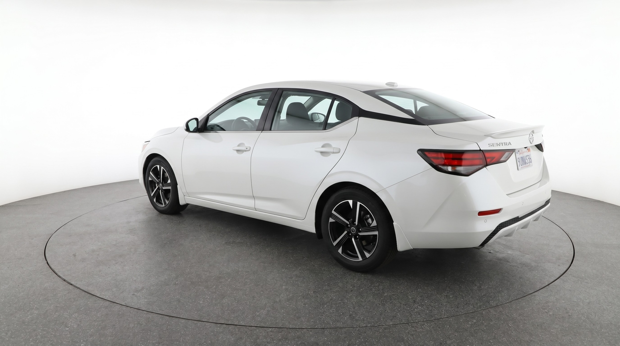 Thumbnail: 2025 Nissan Sentra - 5