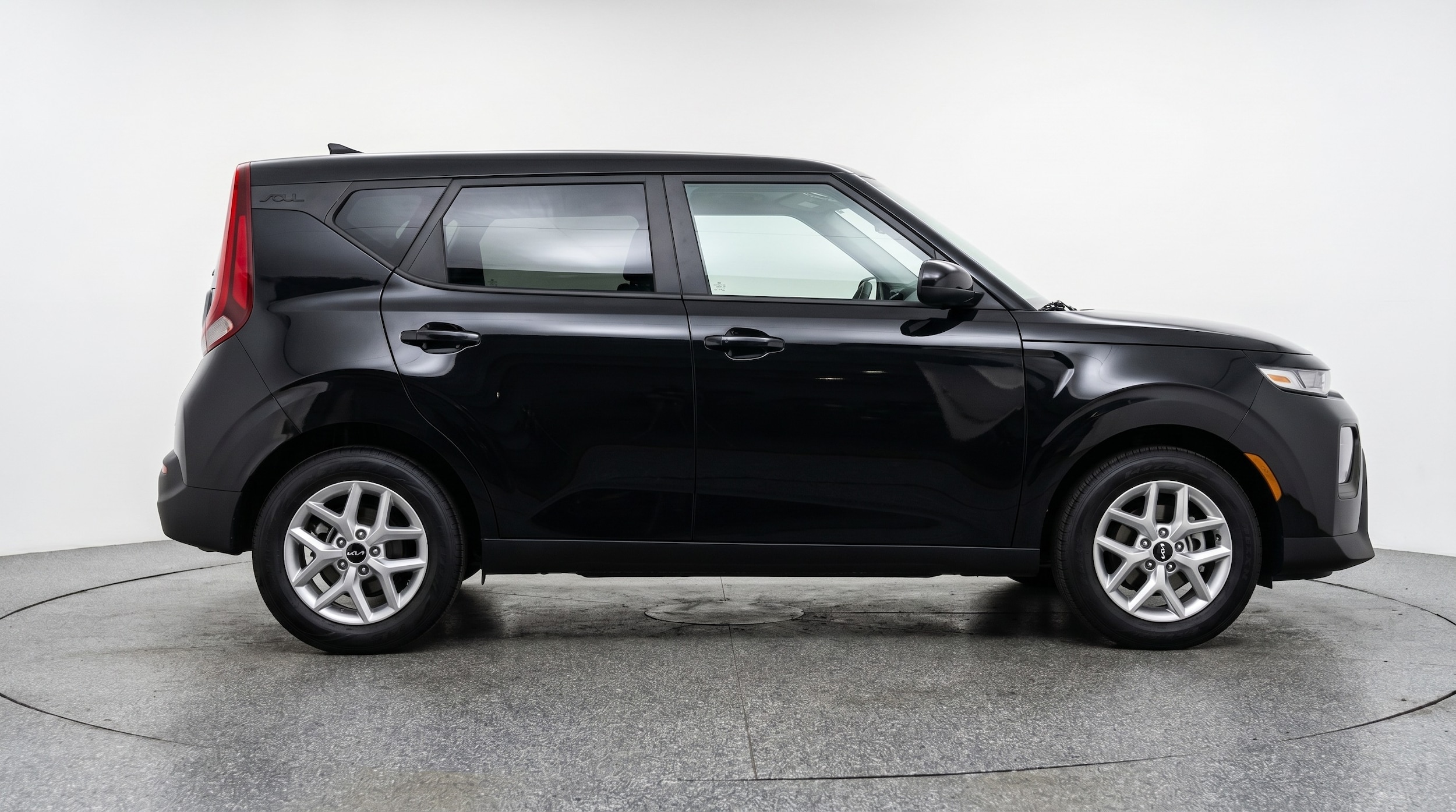 Thumbnail: 2025 Kia Soul - 8