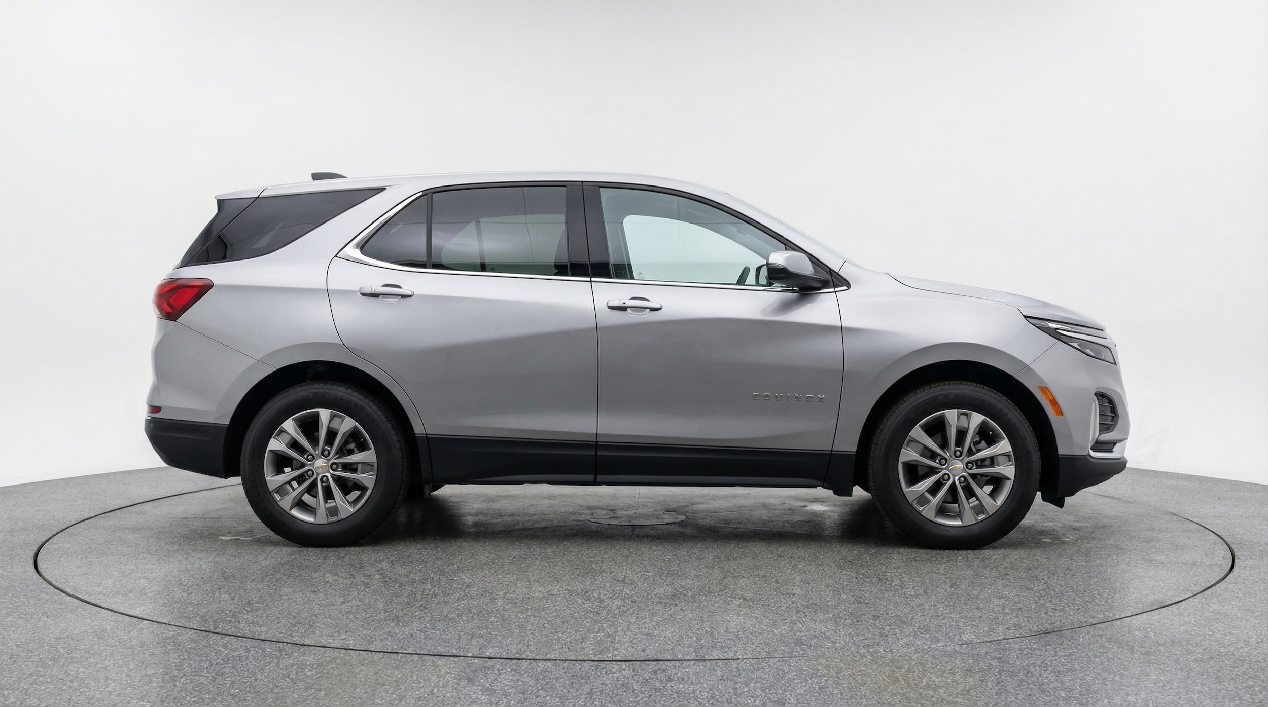 Thumbnail: 2025 Chevrolet Equinox - 8