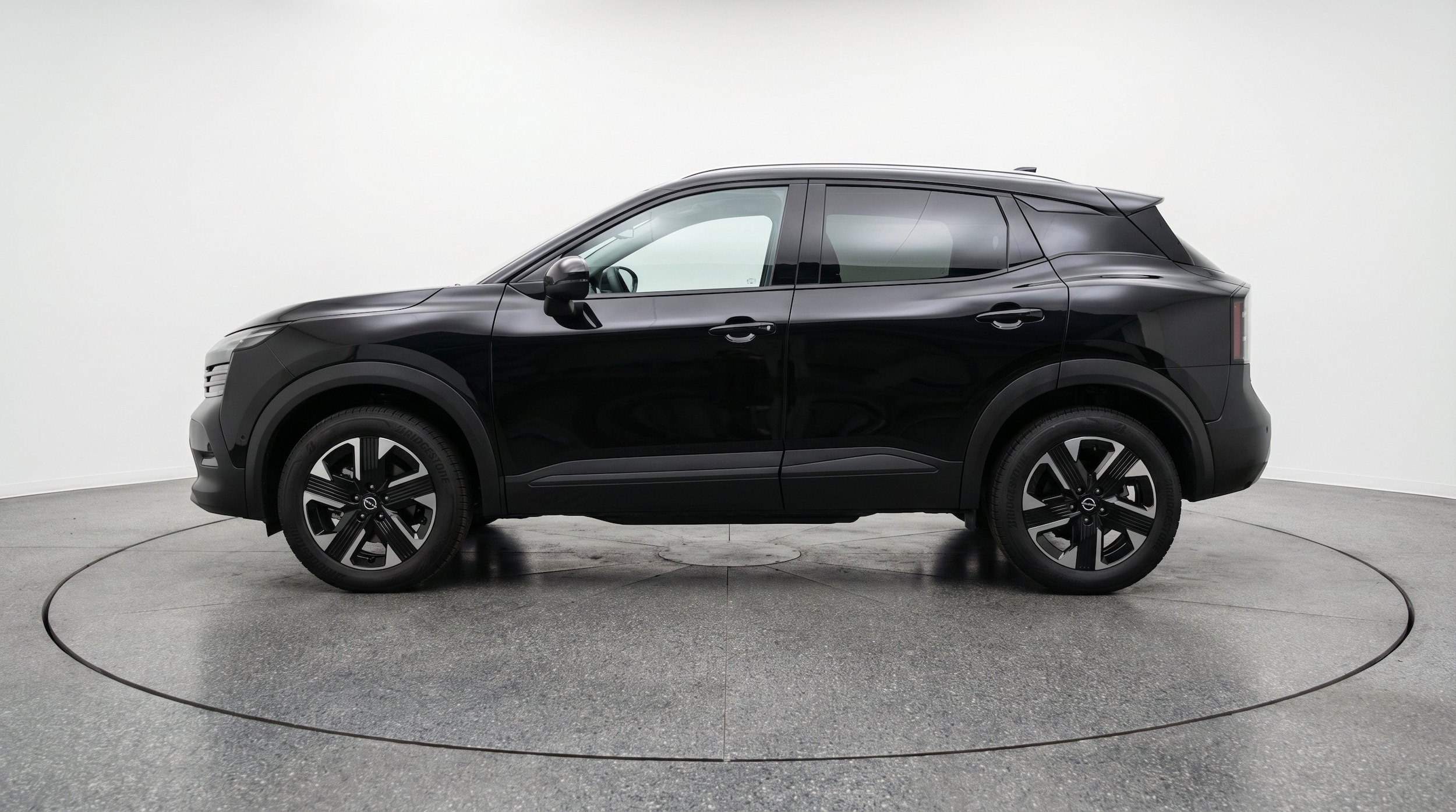 Thumbnail: 2026 Nissan Kicks - 5