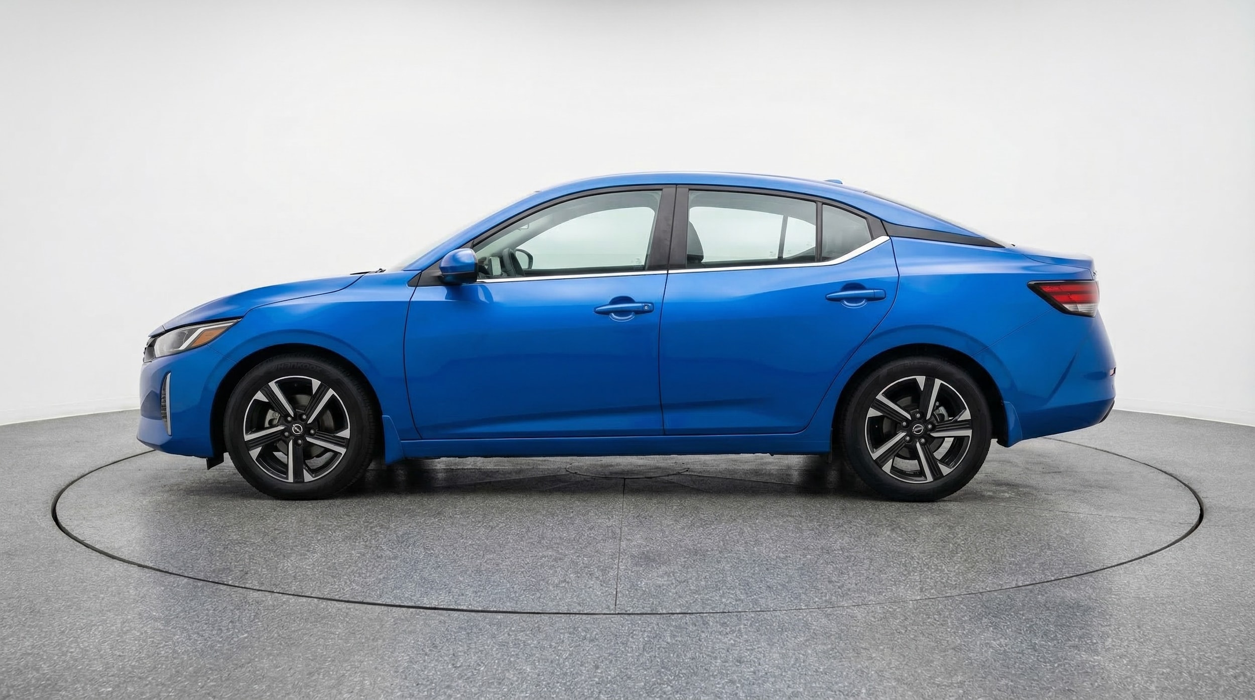 Thumbnail: 2025 Nissan Sentra - 4