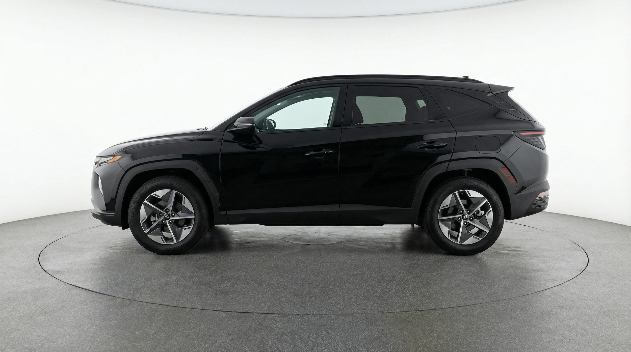 Thumbnail: 2025 Hyundai Tucson - 4