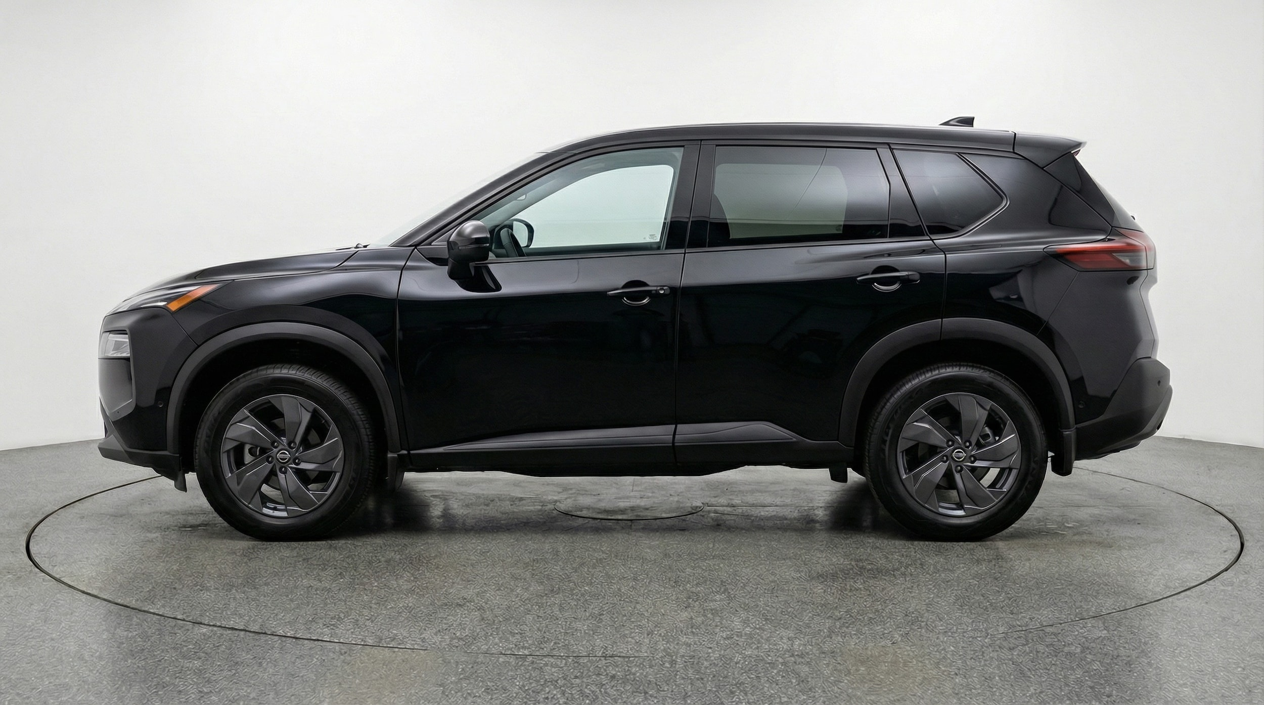 Thumbnail: 2025 Nissan Rogue - 4