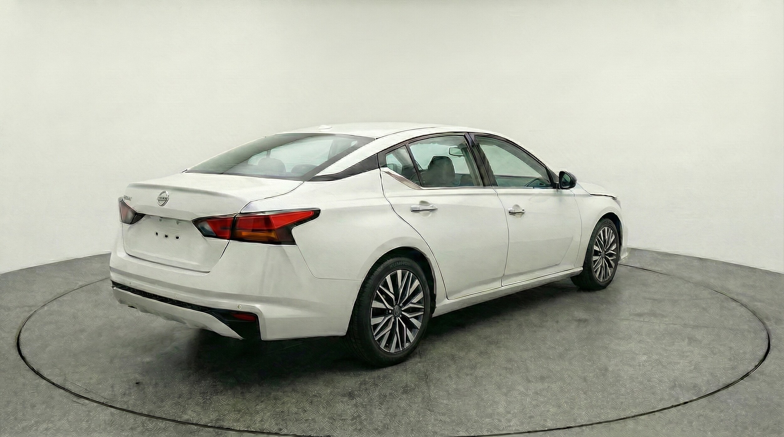 Thumbnail: 2025 Nissan Altima - 7