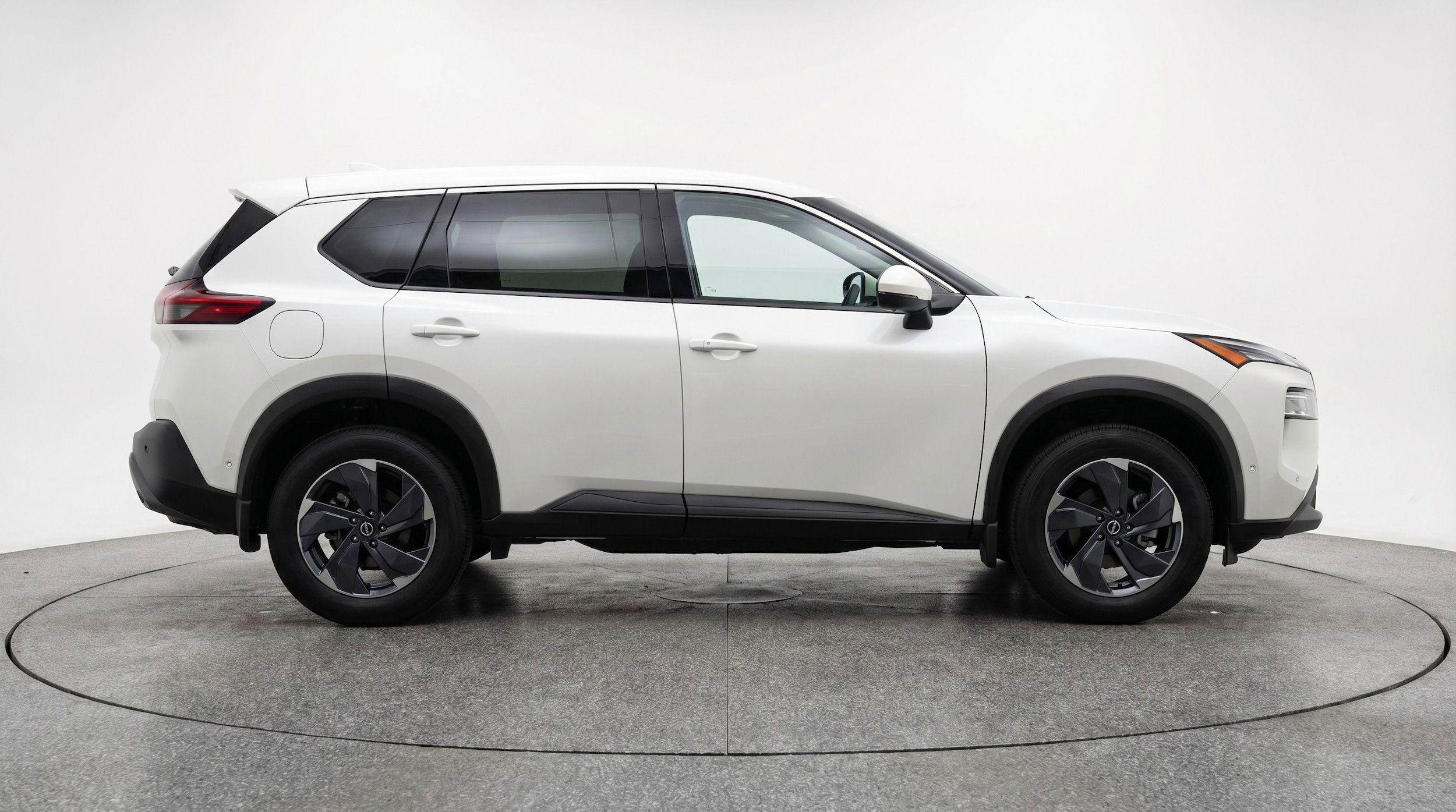 Thumbnail: 2025 Nissan Rogue - 11