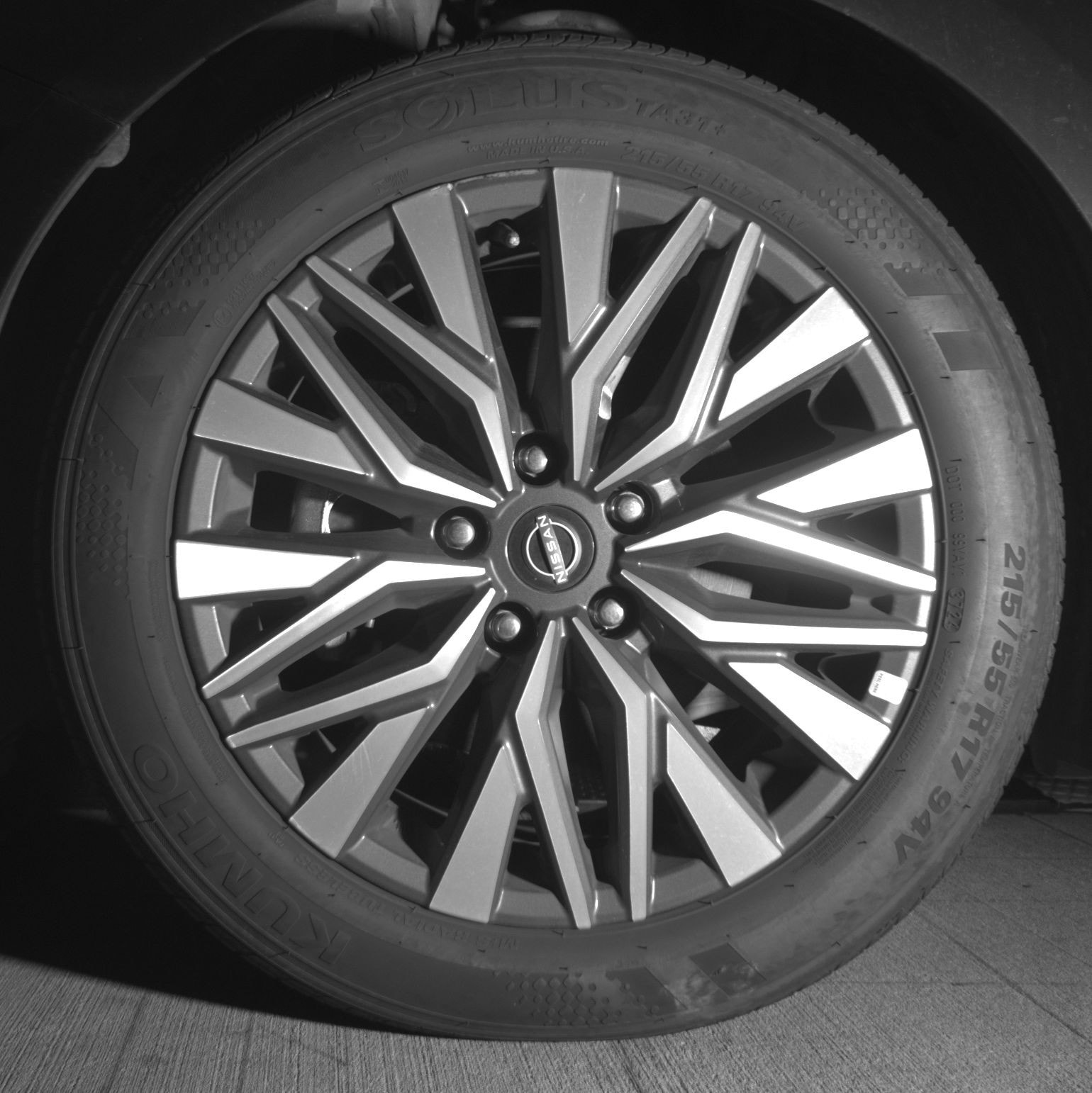 Thumbnail: 2025 Nissan Altima - 9