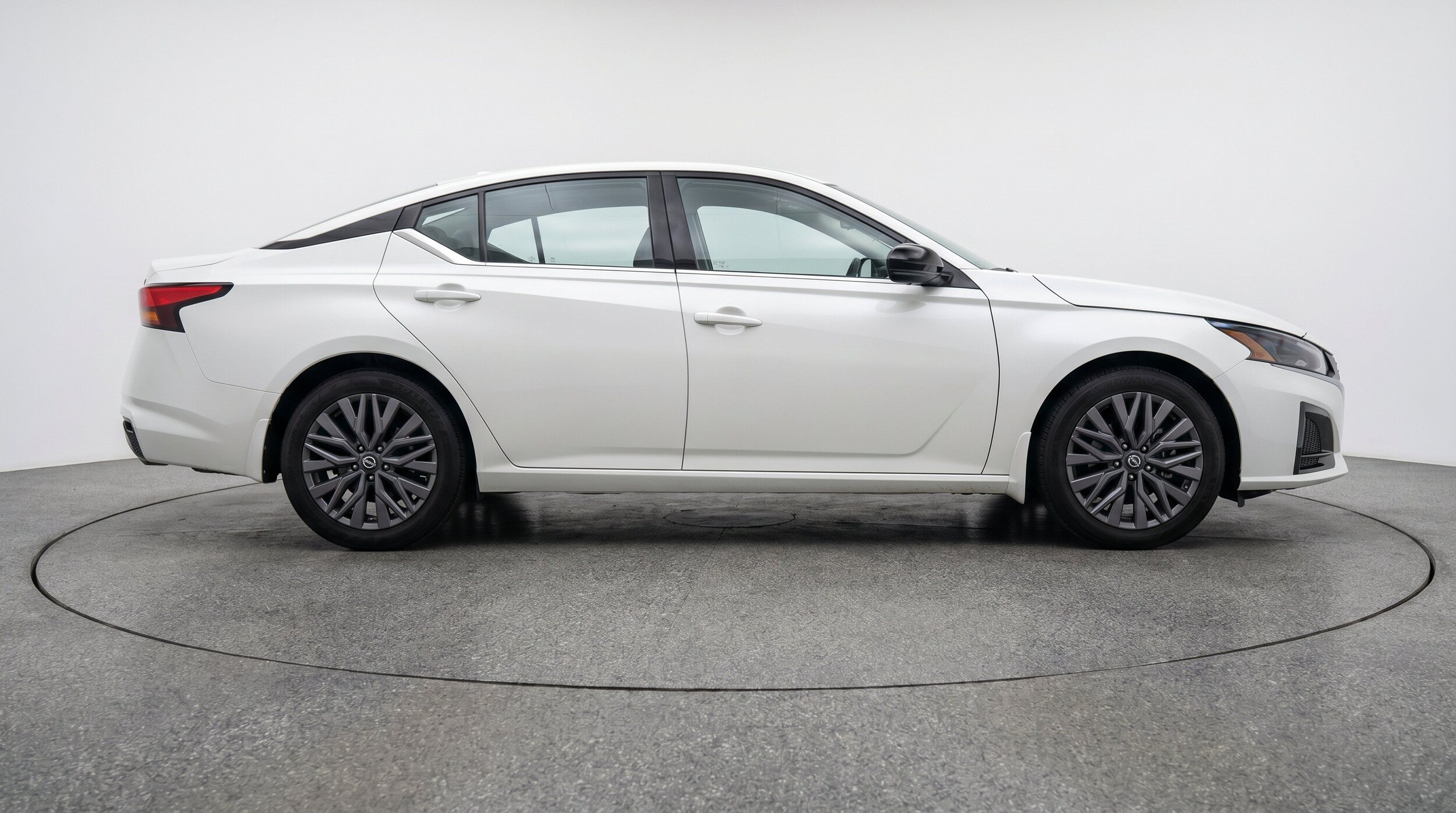 Thumbnail: 2025 Nissan Altima - 11