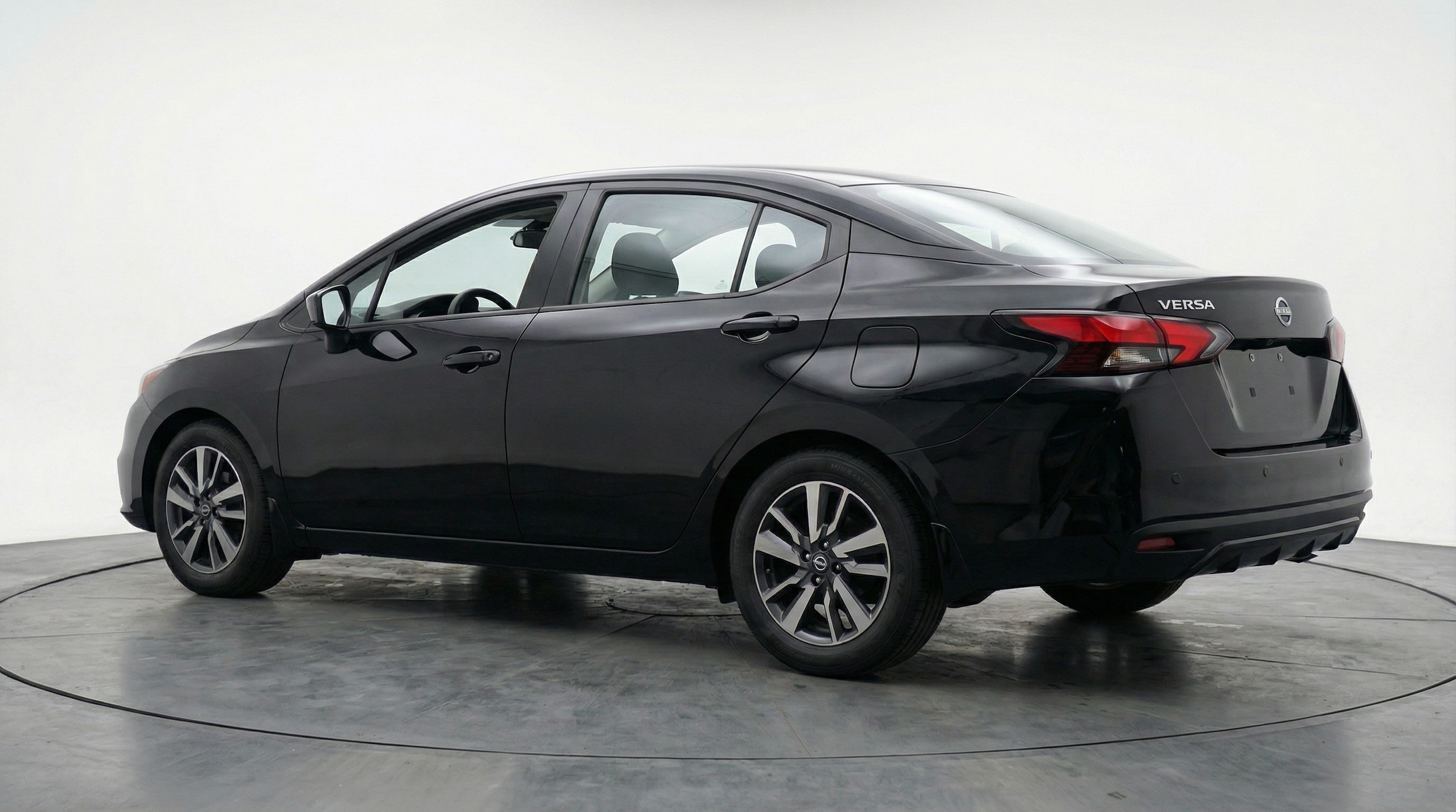 Thumbnail: 2025 Nissan Versa - 5