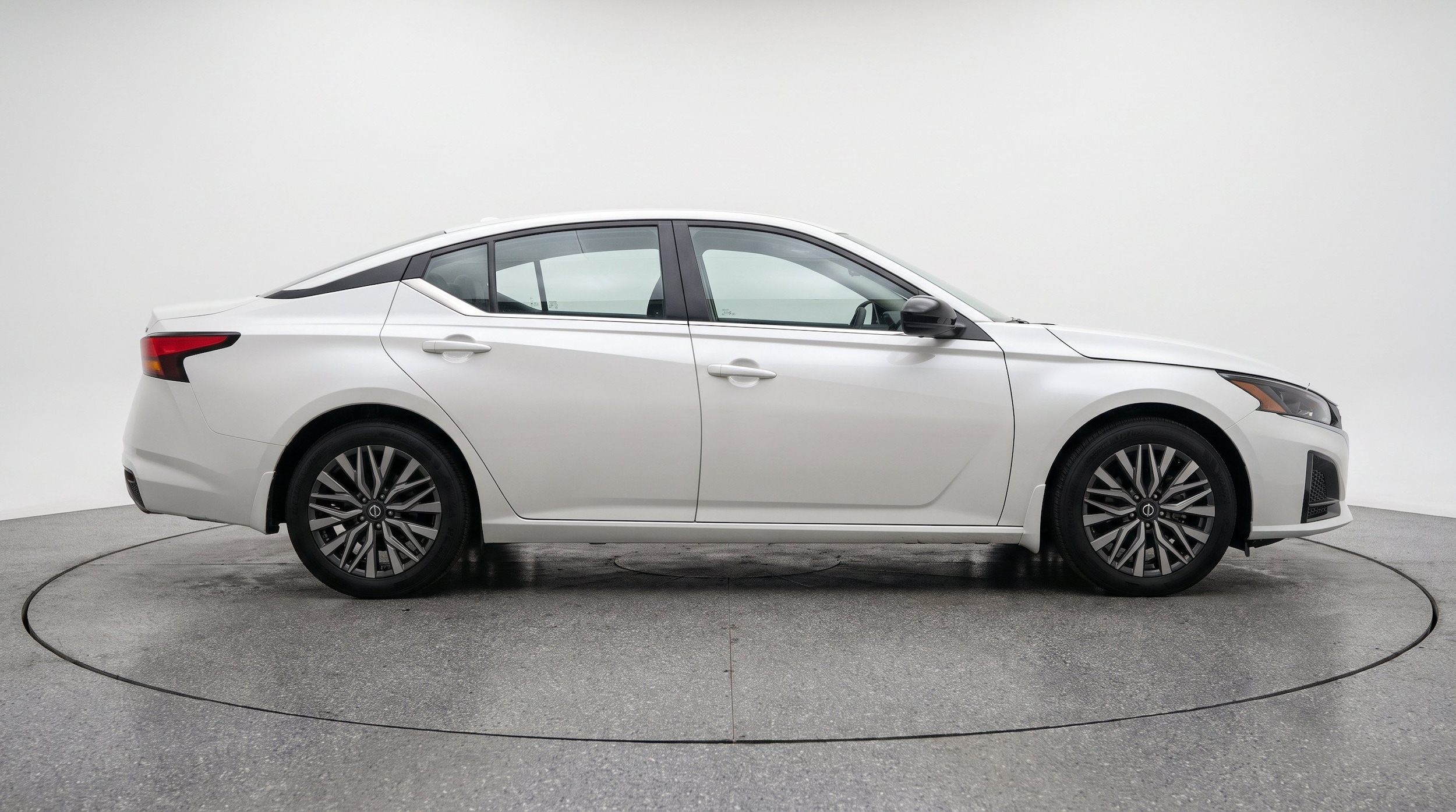 Thumbnail: 2025 Nissan Altima - 11