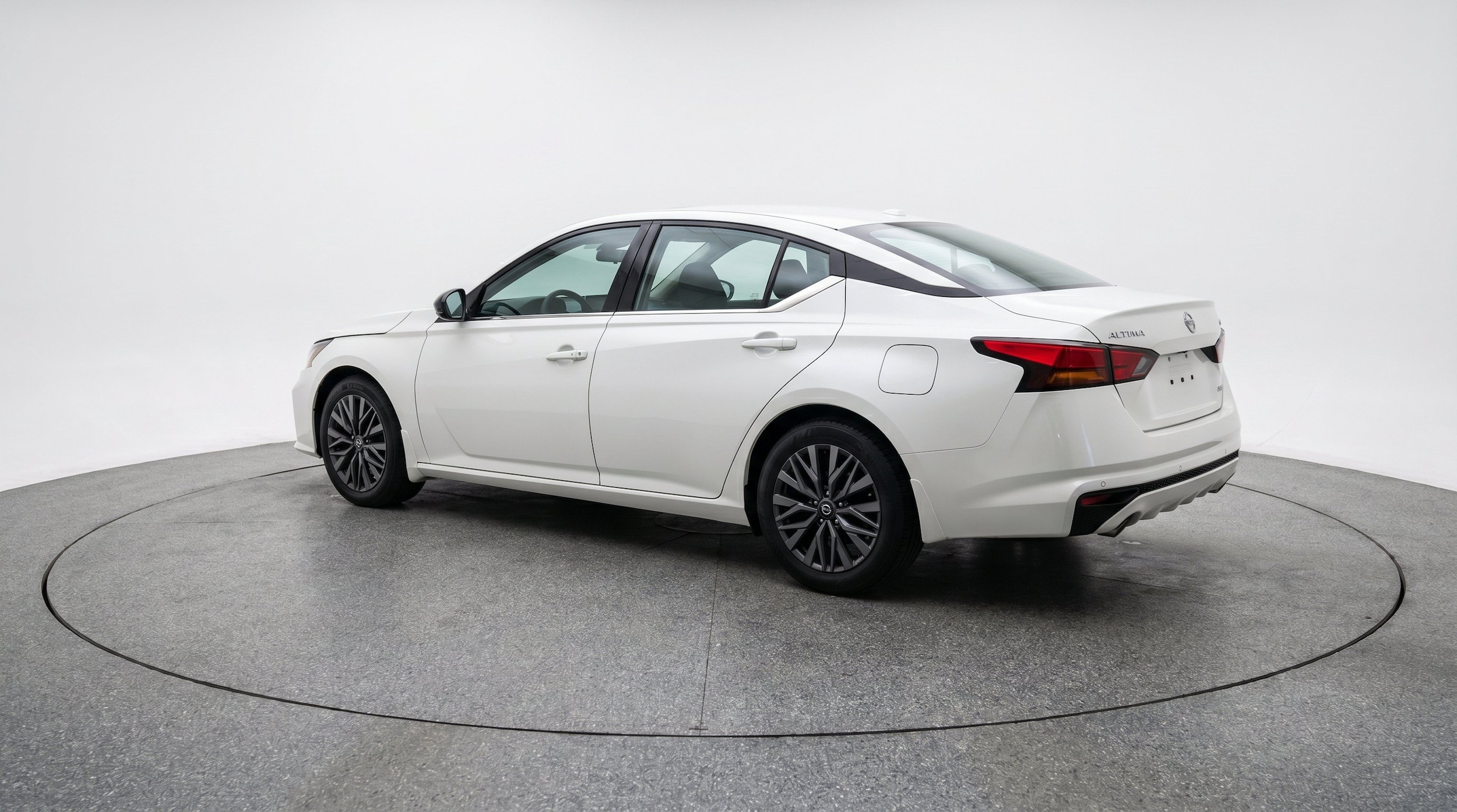Thumbnail: 2026 Nissan Altima - 6