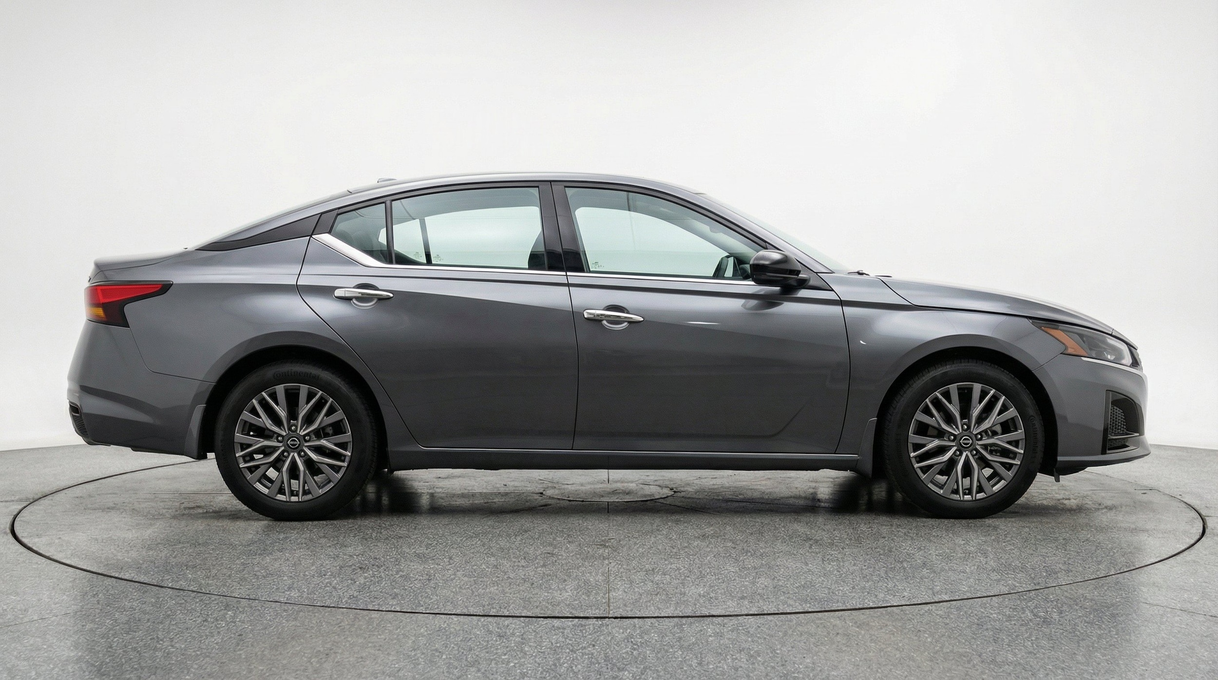 Thumbnail: 2025 Nissan Altima - 10