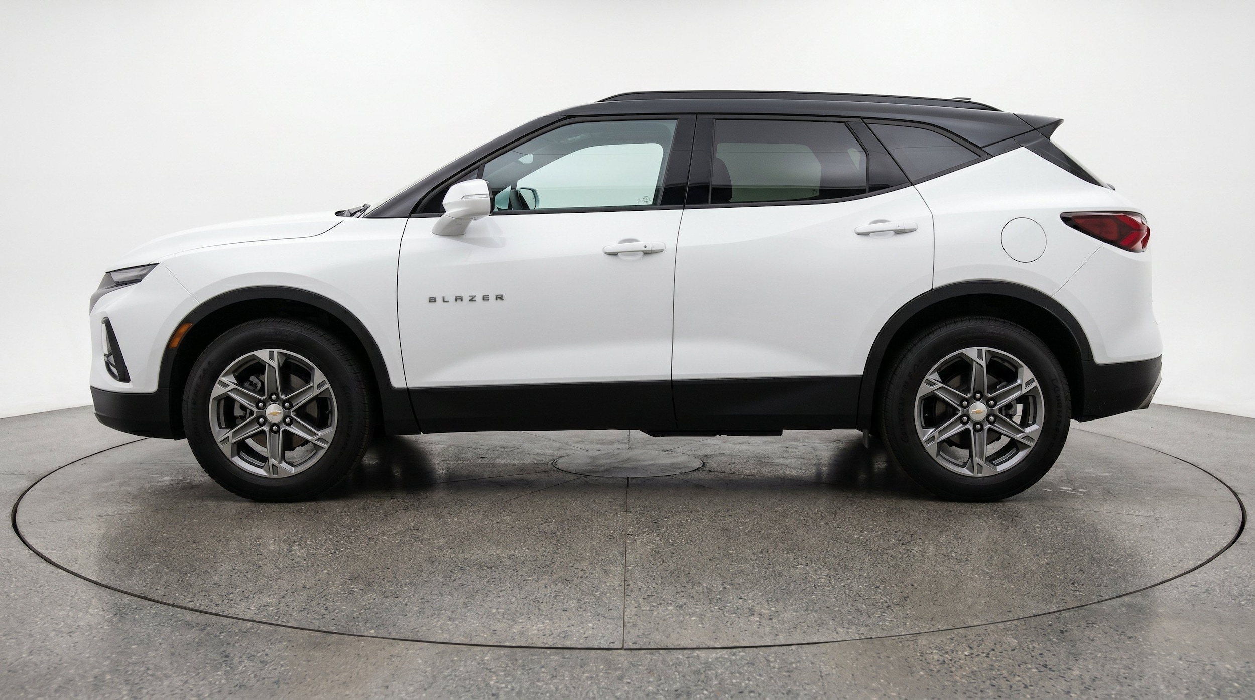 Thumbnail: 2025 Chevrolet Blazer - 5
