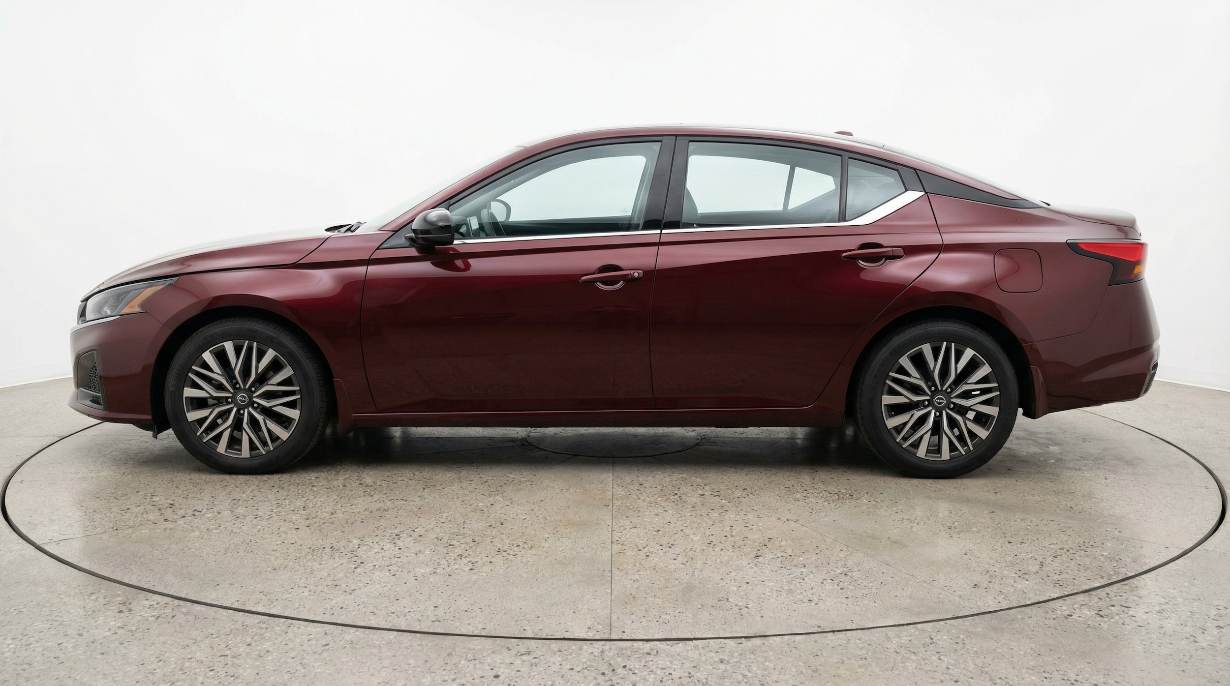 Thumbnail: 2025 Nissan Altima - 4