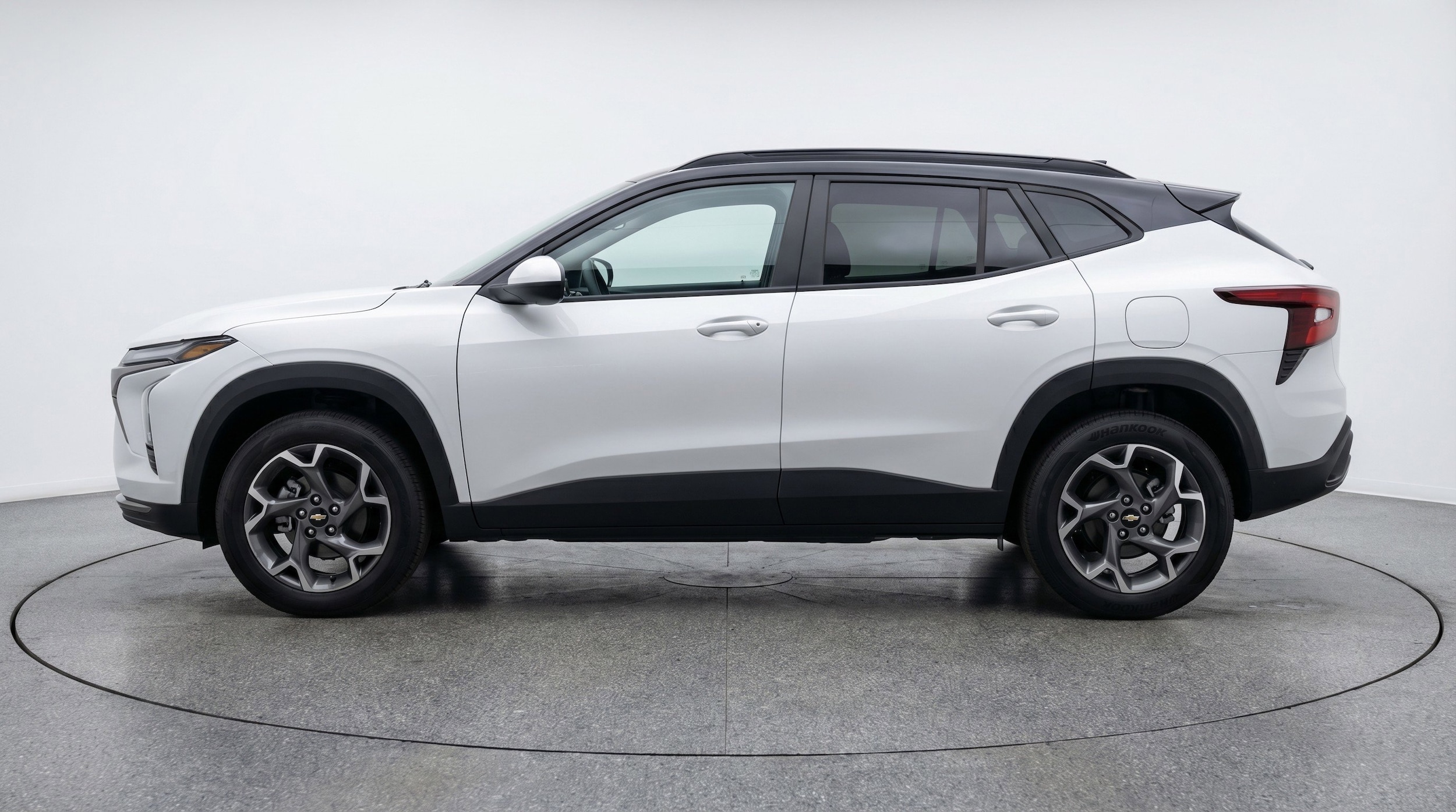 Thumbnail: 2025 Chevrolet Trax - 5