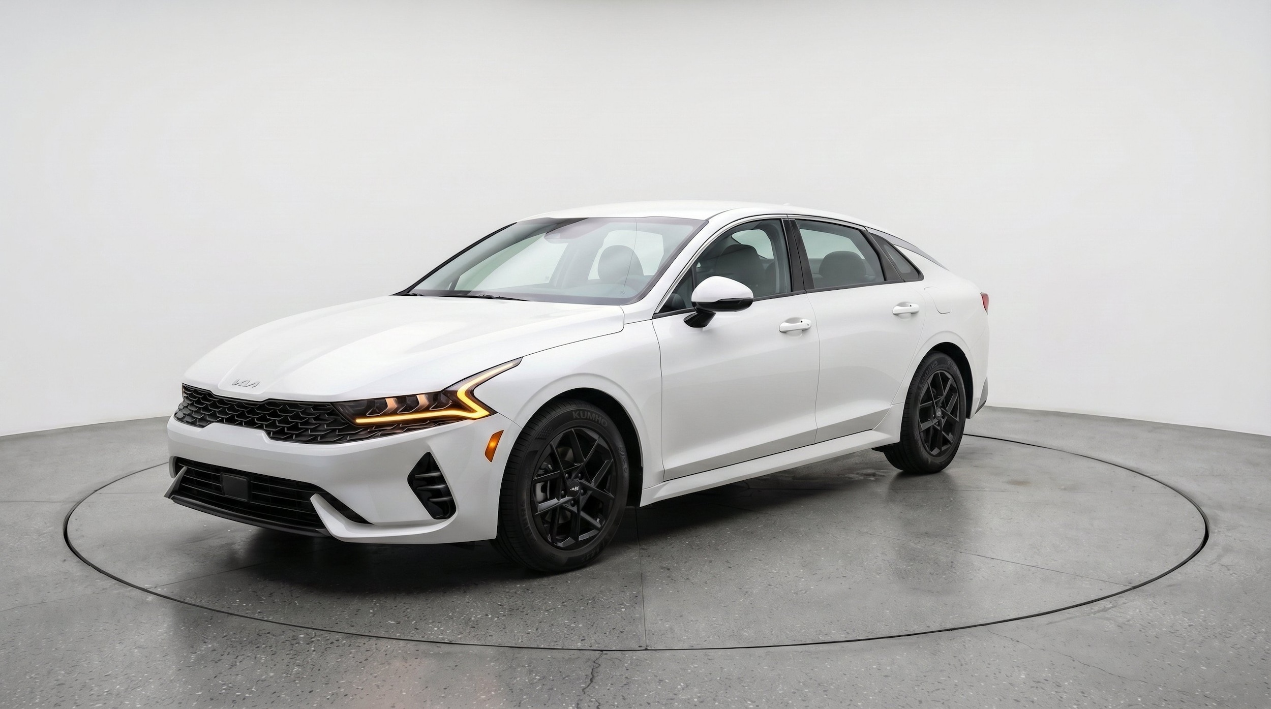 Thumbnail: 2025 Kia K5 - 3