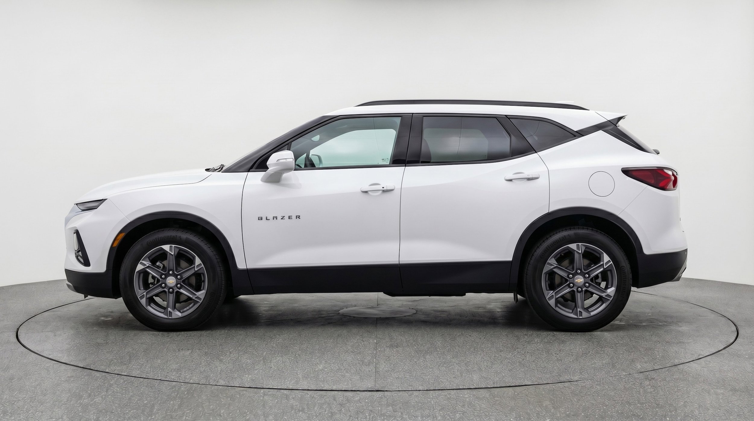 Thumbnail: 2025 Chevrolet Blazer - 4