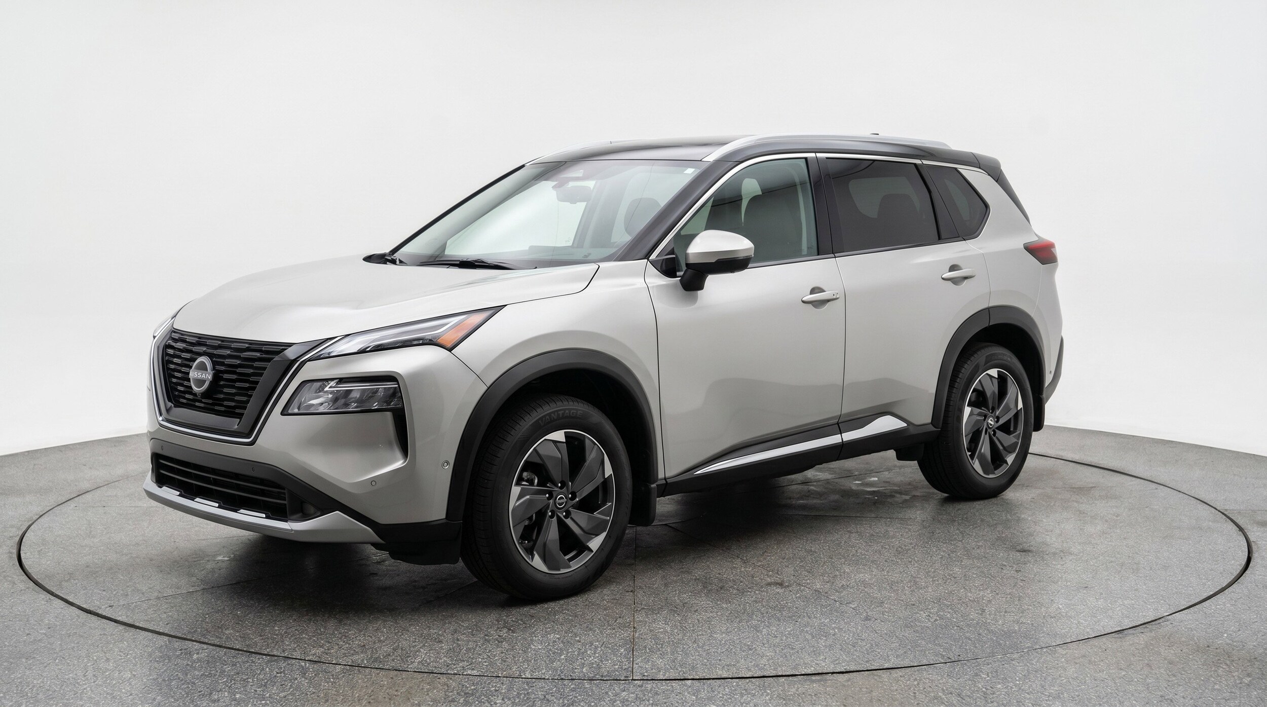 Thumbnail: 2025 Nissan Rogue - 3