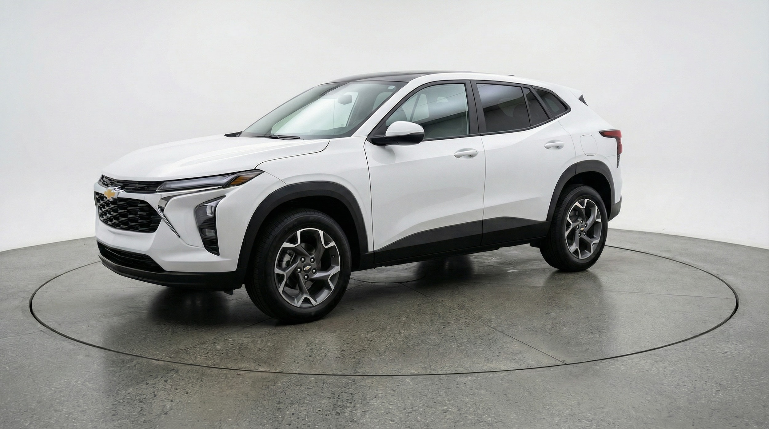 Thumbnail: 2025 Chevrolet Trax - 3